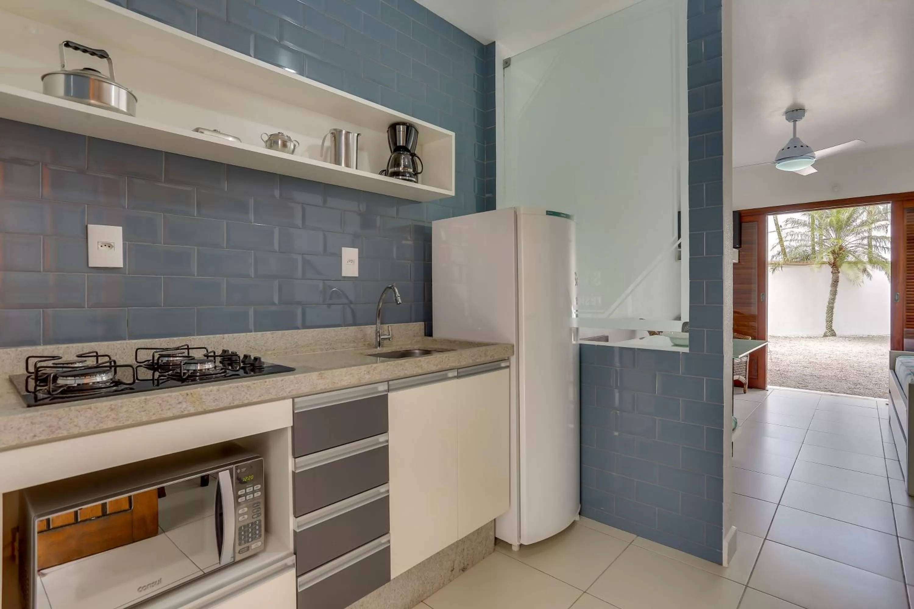 Kitchen or kitchenette in Pousada Saint Paul