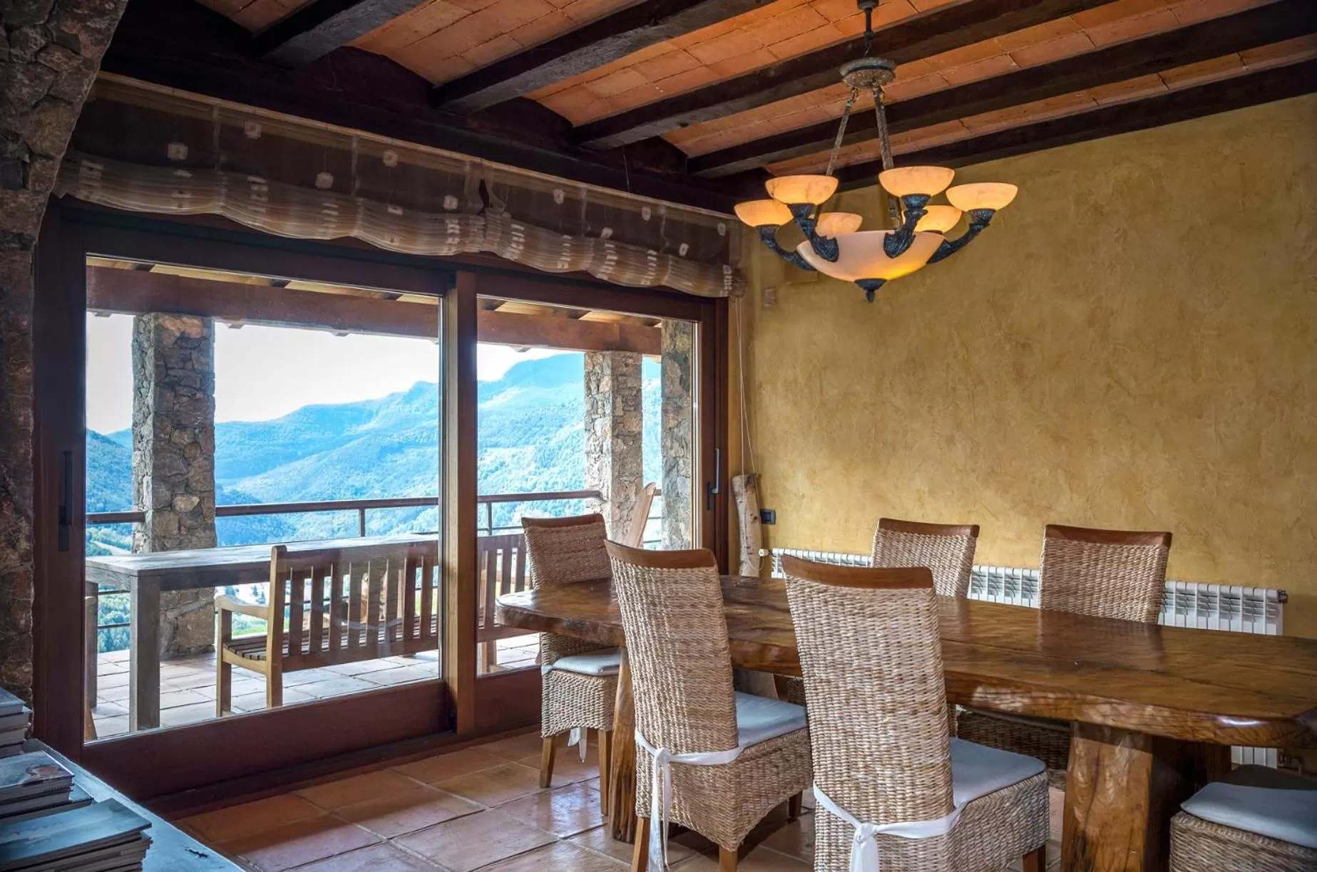 Dining area in Serrat del Vent - Adults only