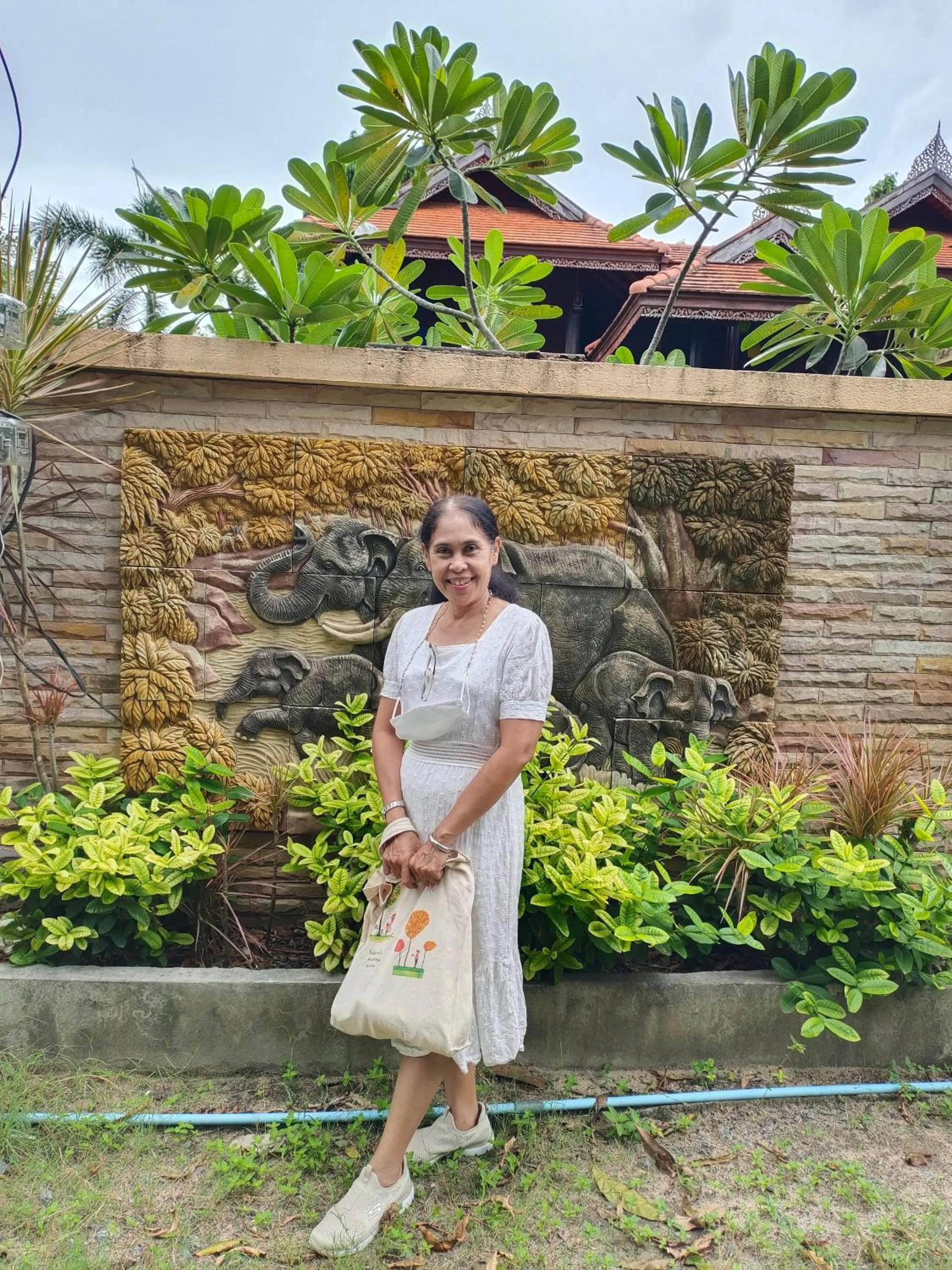 People in Fueangfu Villa Chaweng