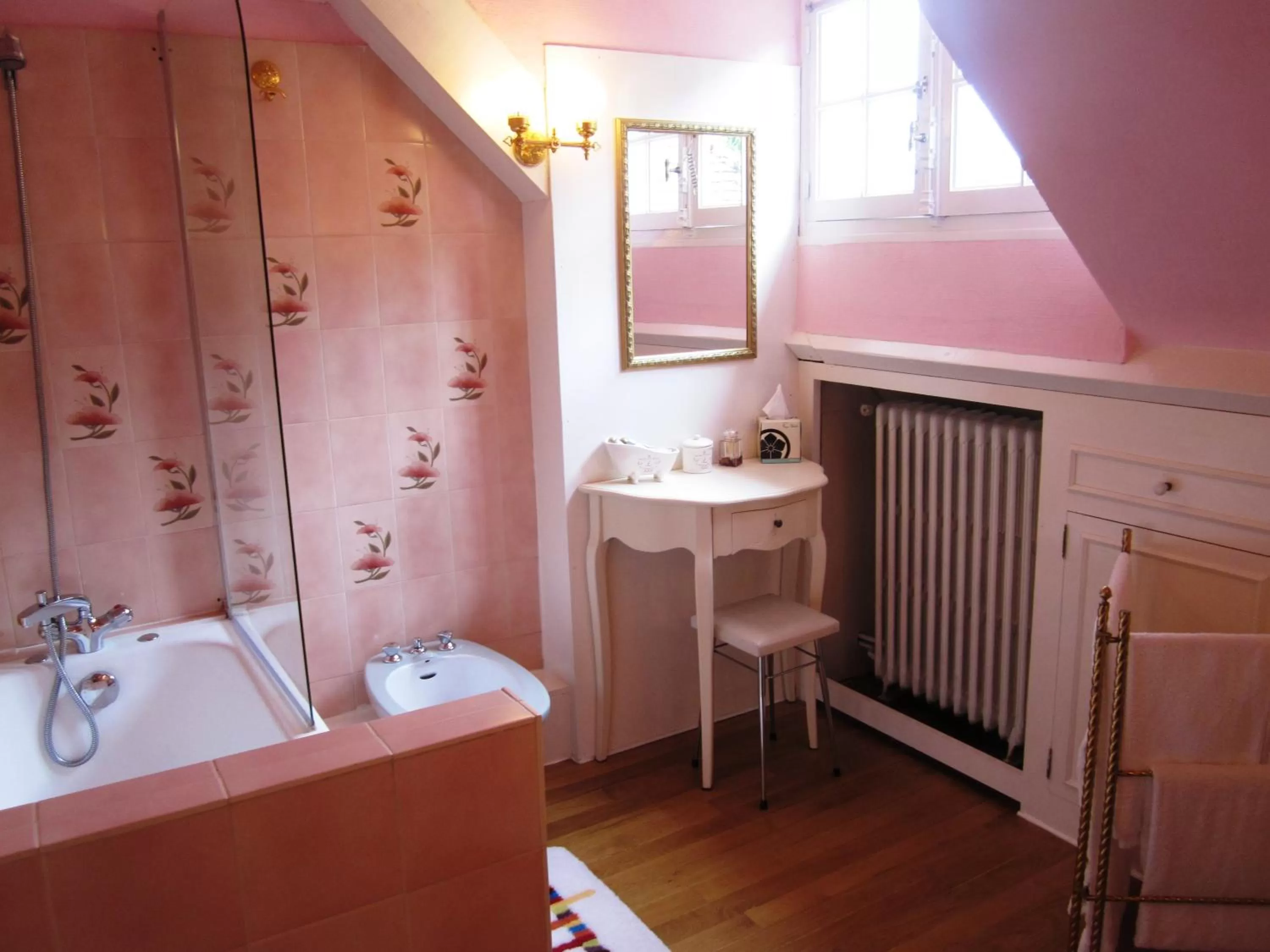 Bathroom in La Croix du Reh