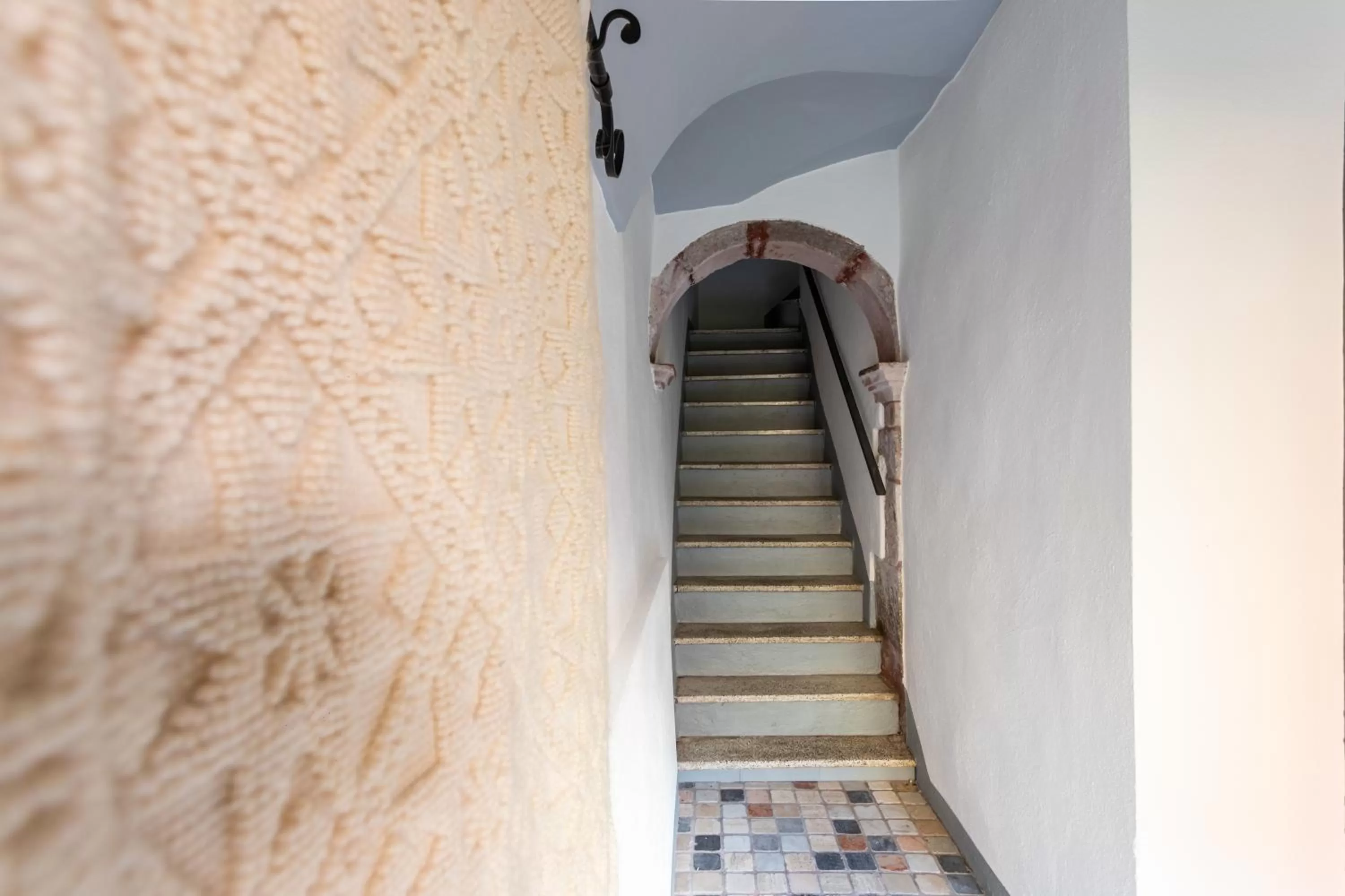 Decorative detail in Locanda di Corte