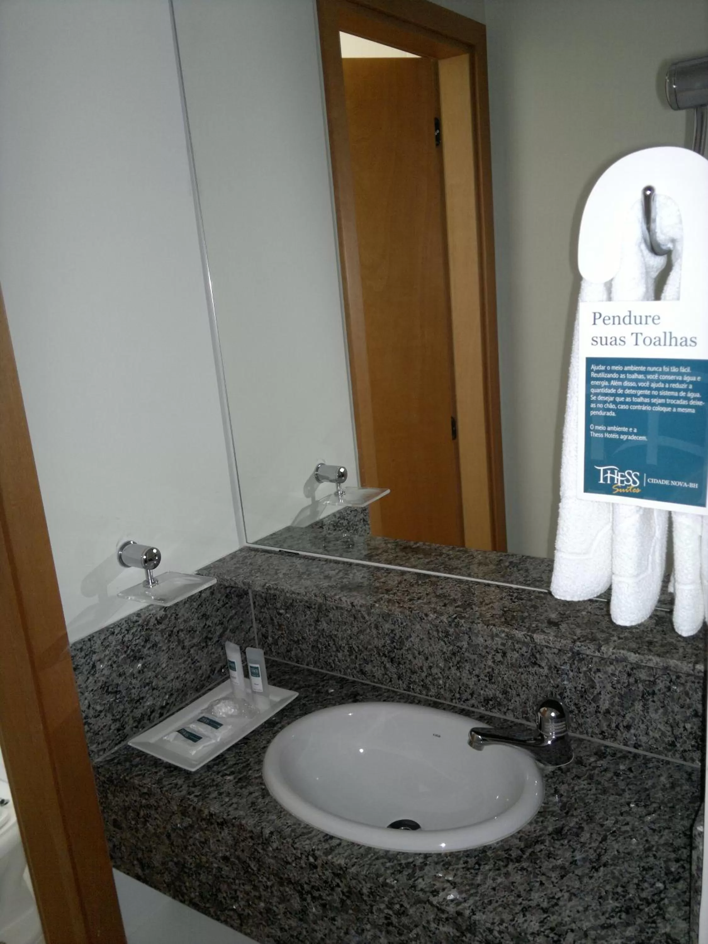 Bathroom in Ímpar Suítes Cidade Nova