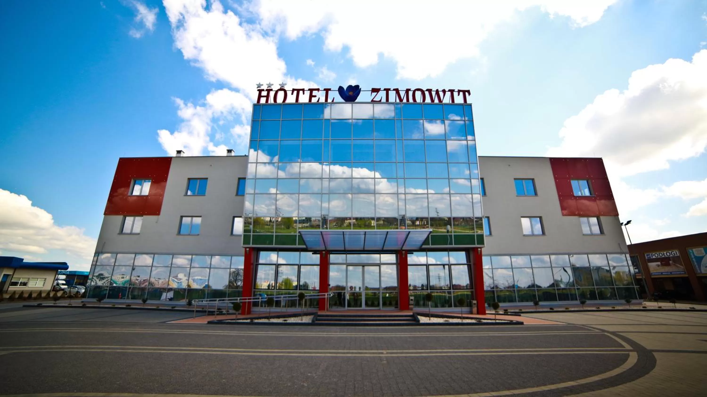 Facade/entrance in Hotel Zimowit