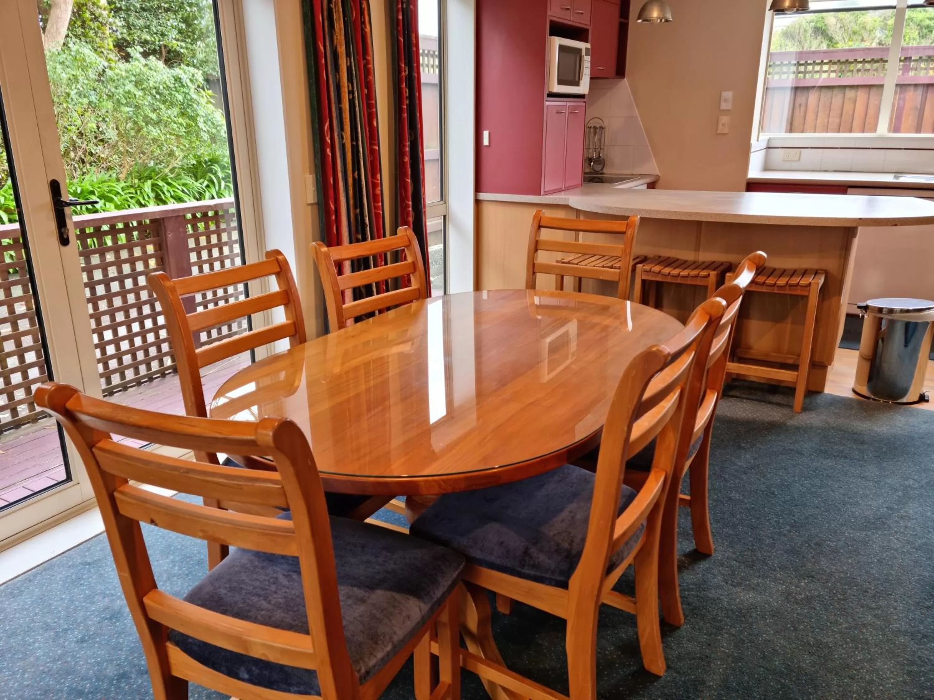 Living room in Paroa Hotel