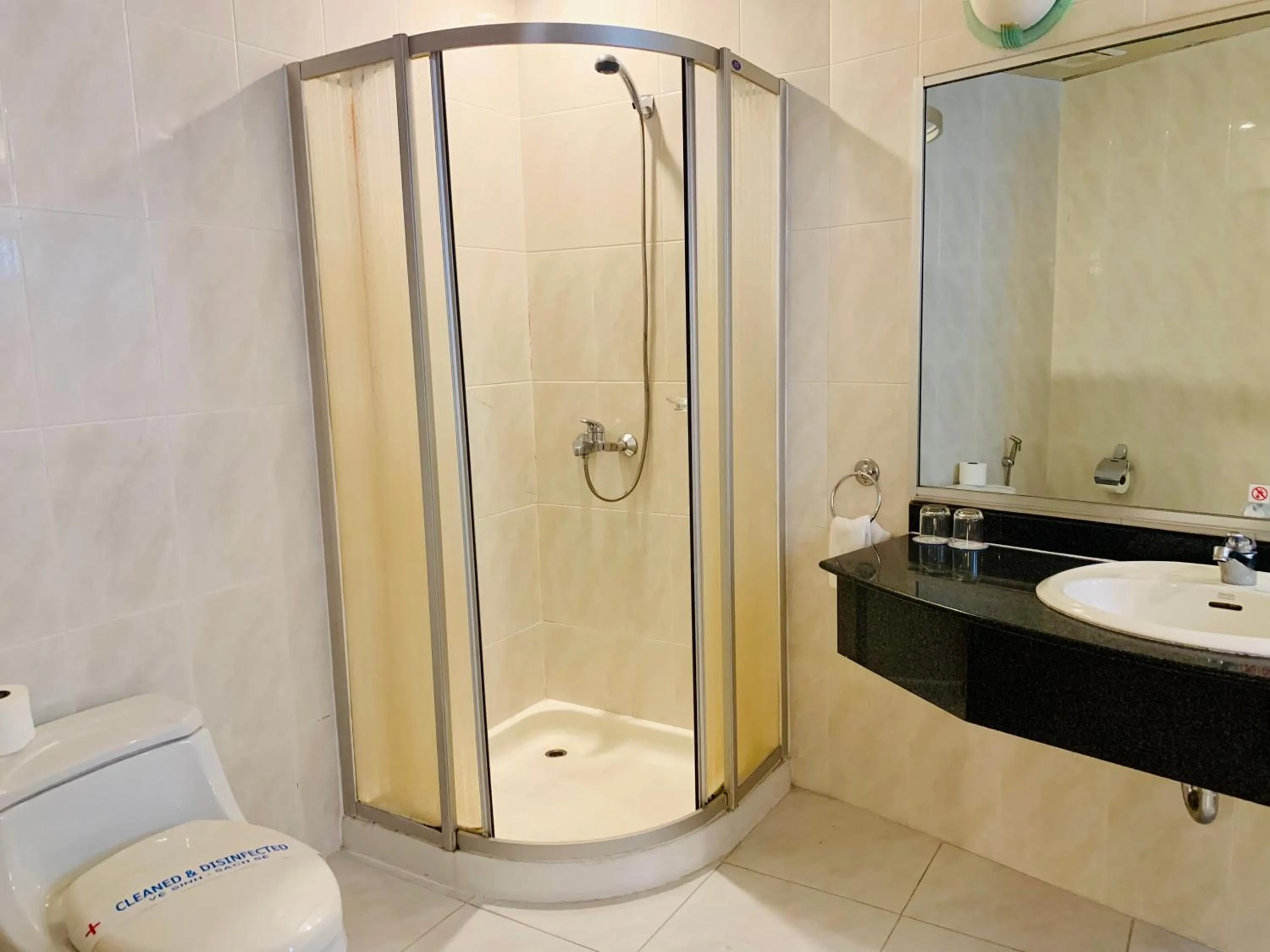 Shower in Lotus Saigon Hotel