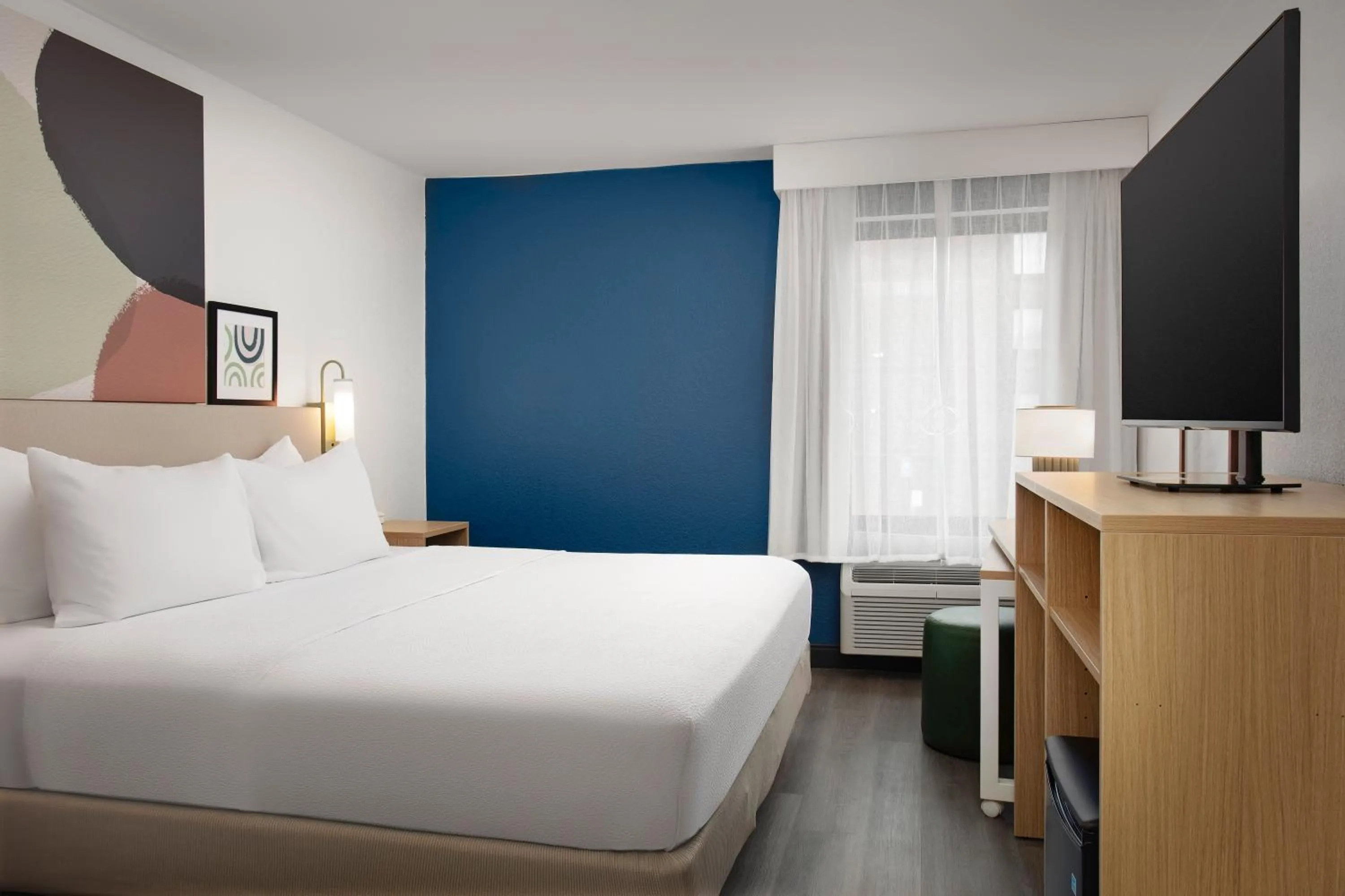 Bedroom, Bed in Days Inn by Wyndham Atlanta Marietta Galleria