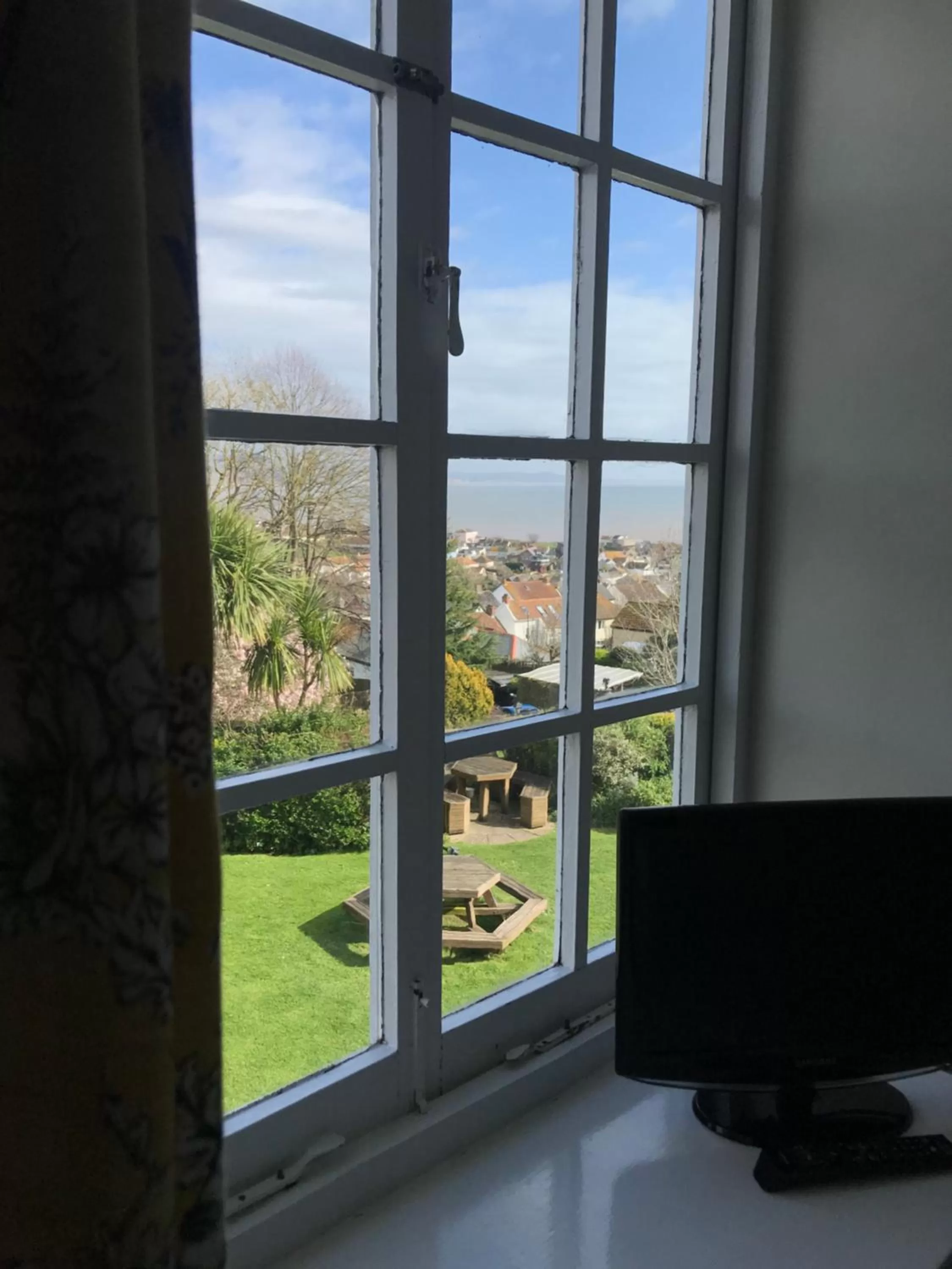 Garden view in The Mariners Hotel