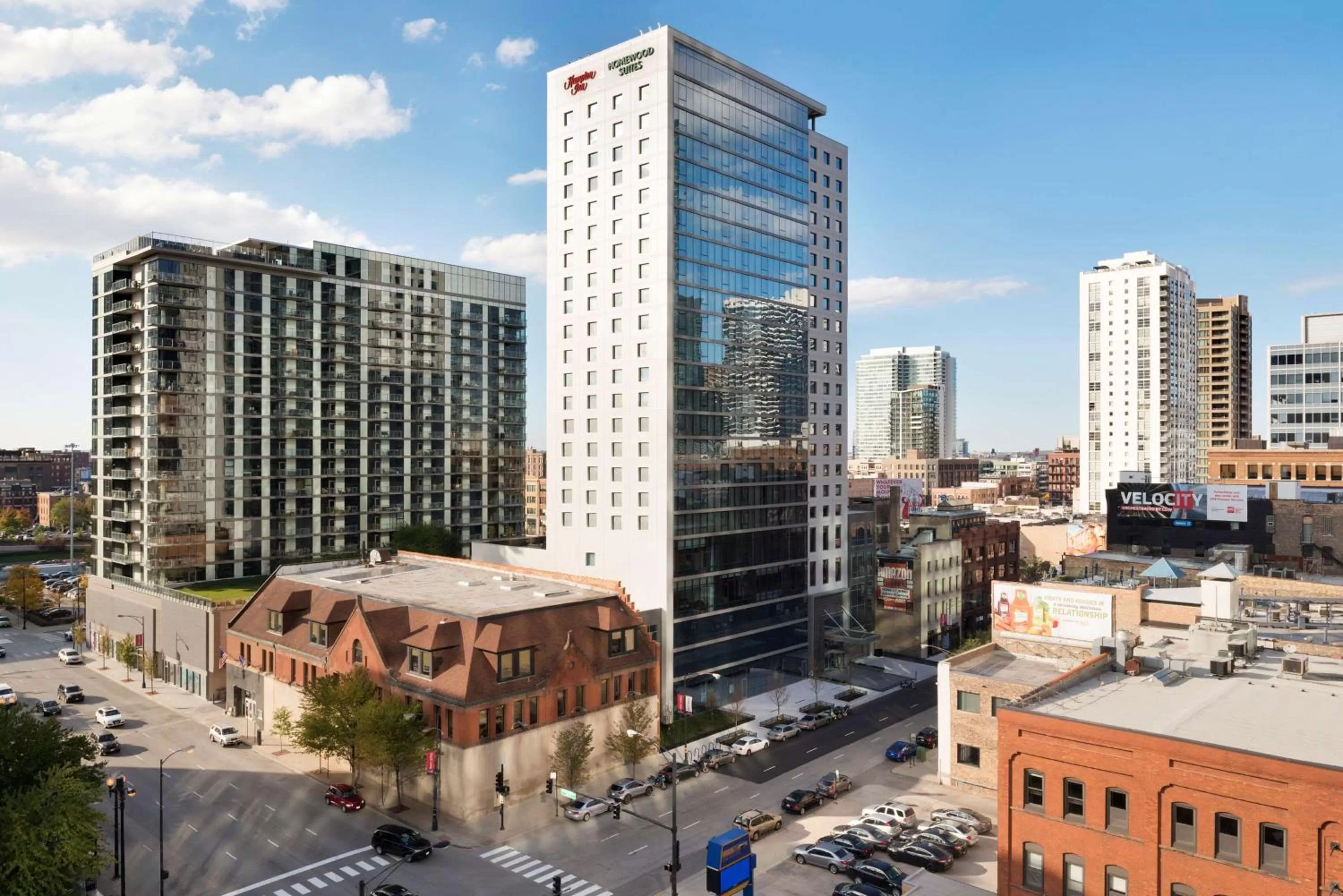 Property building in Homewood Suites by Hilton Chicago West Loop Fulton Mkt Area