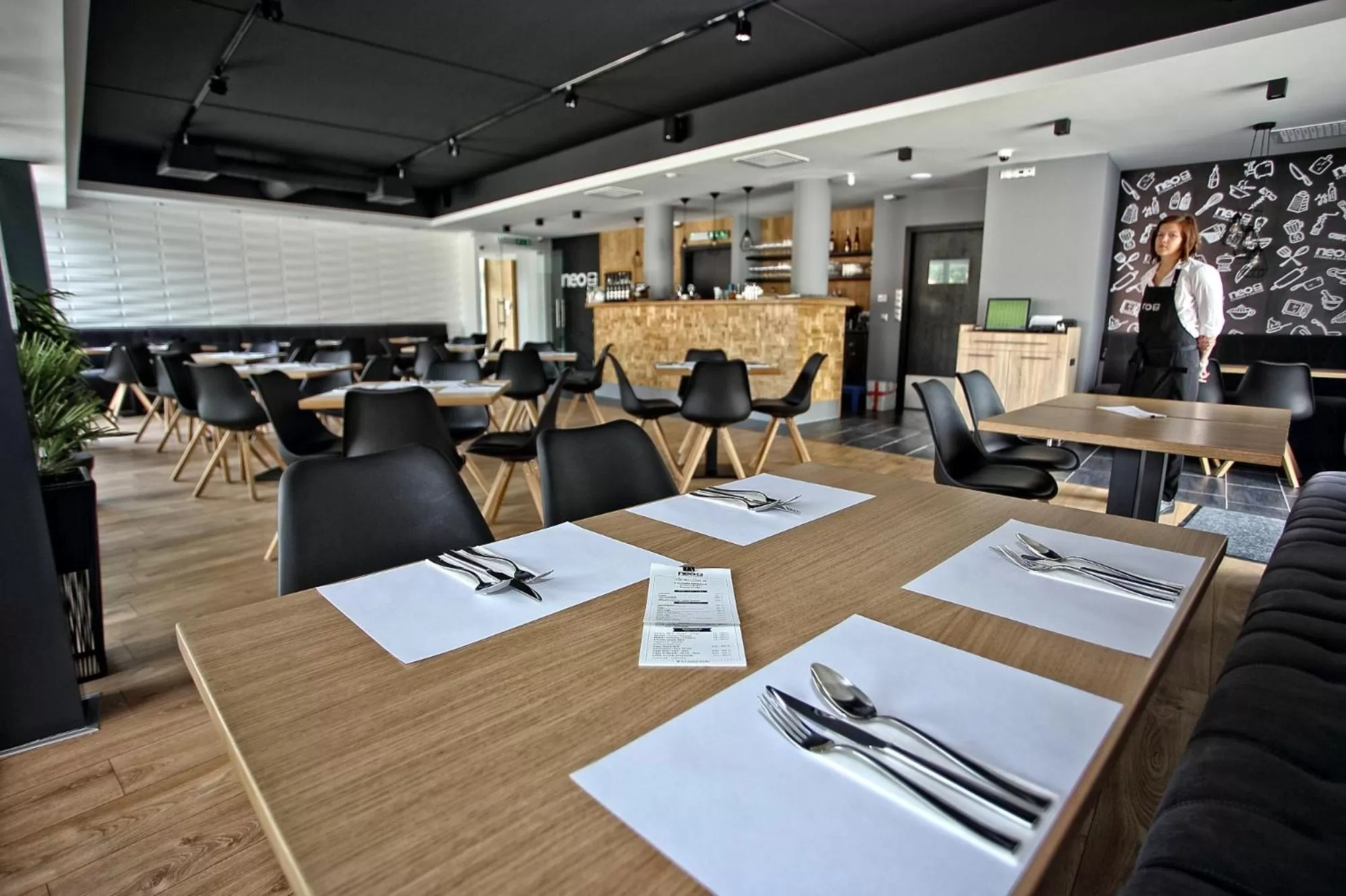 Restaurant/places to eat in Hotel Viktória