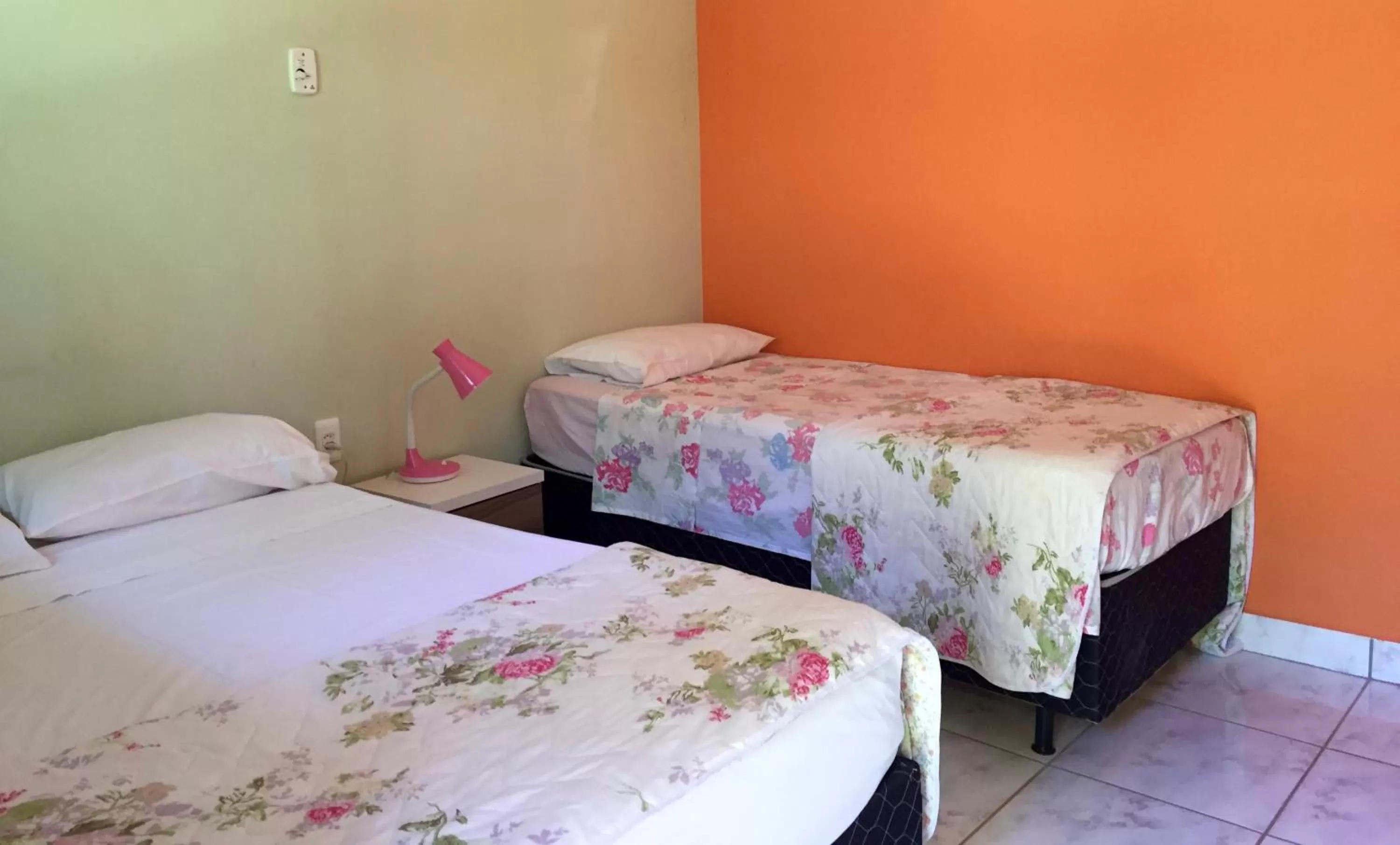 Bathroom, Bed in Pousada Corazao Sagradao