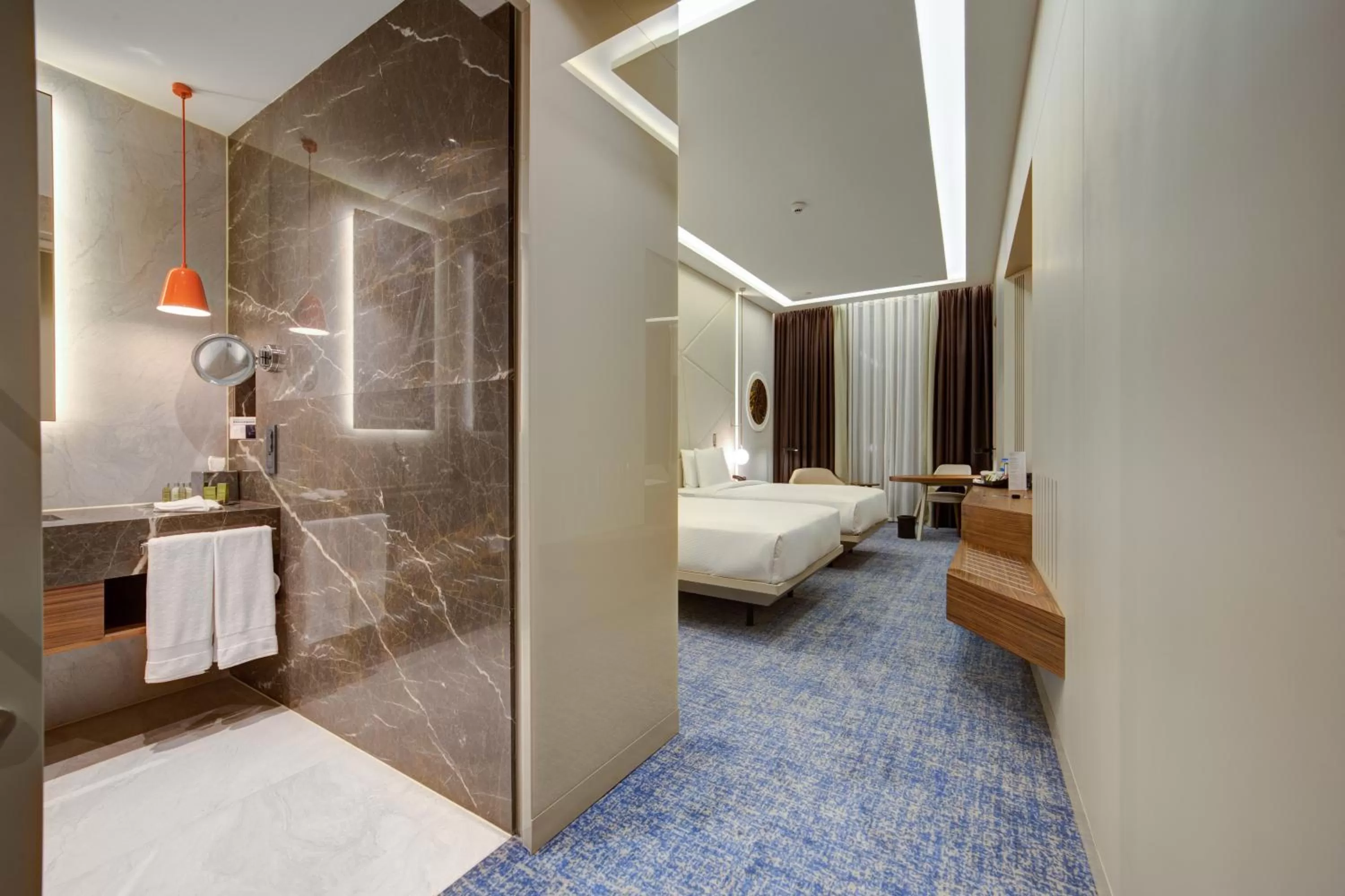 Toilet, Bed in DoubleTree by Hilton Adana