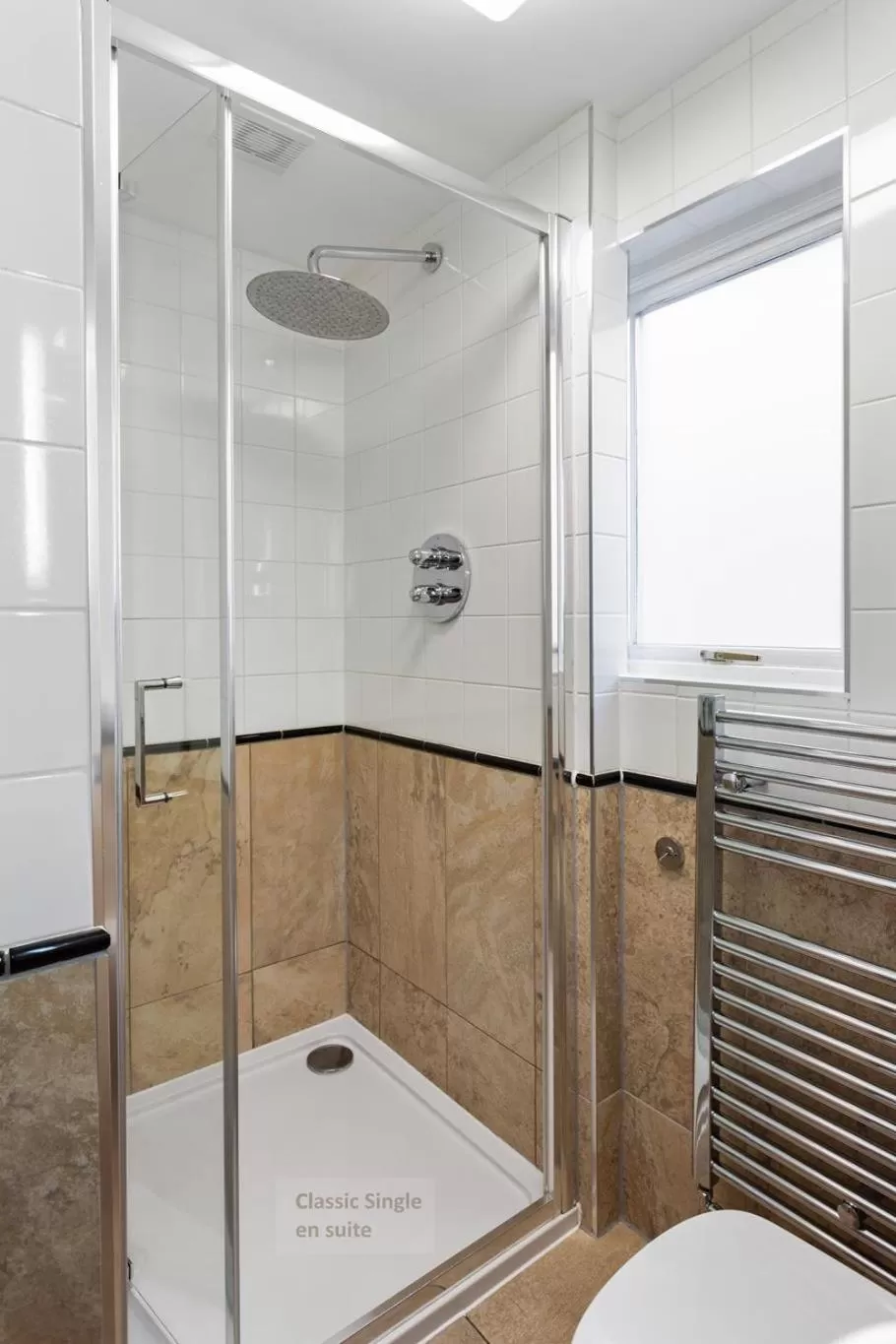 Shower in Gardiner Lodge