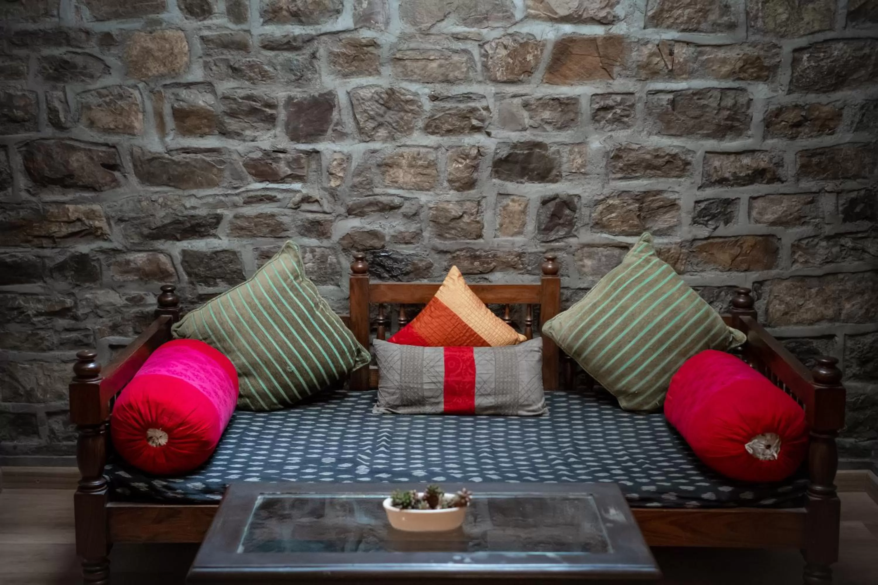 Seating area in Bhikampur Lodge By Nine Hotels