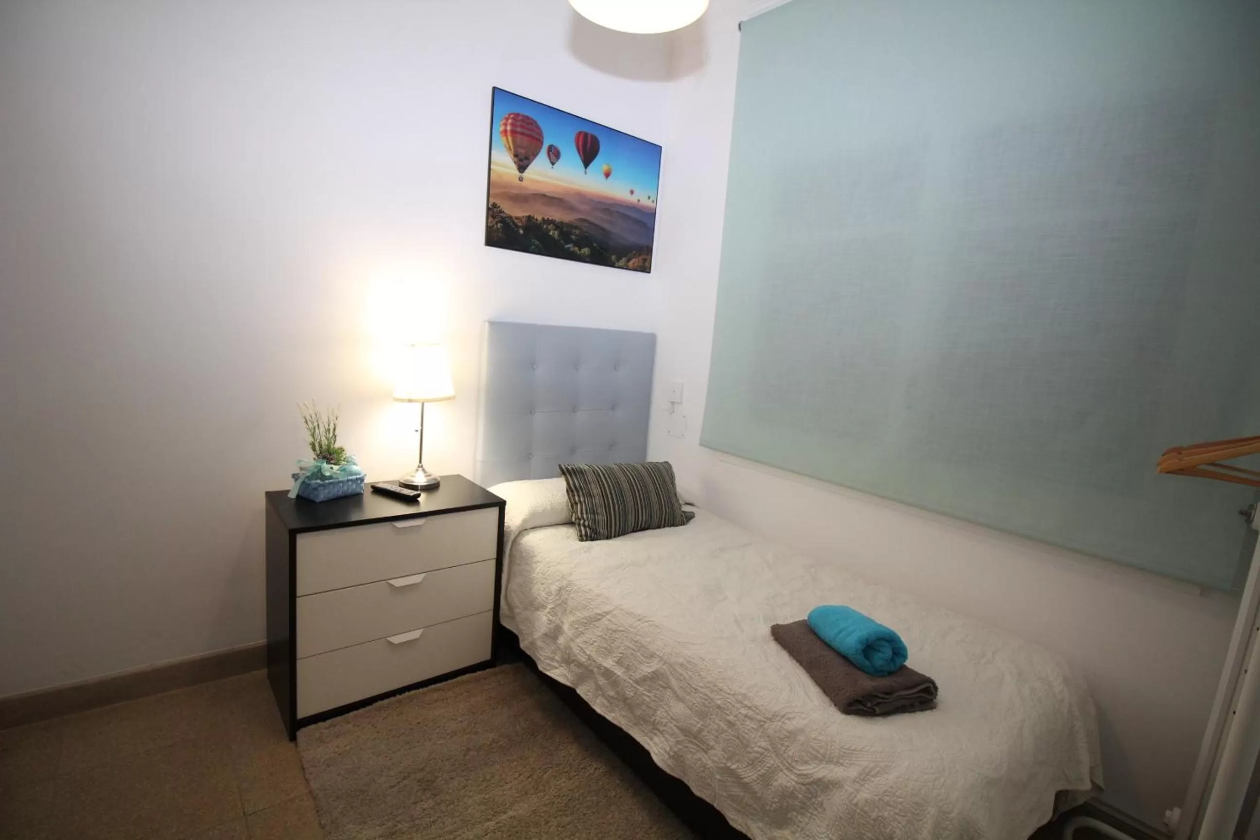 Bed in Nuevo Balmes Habitaciones