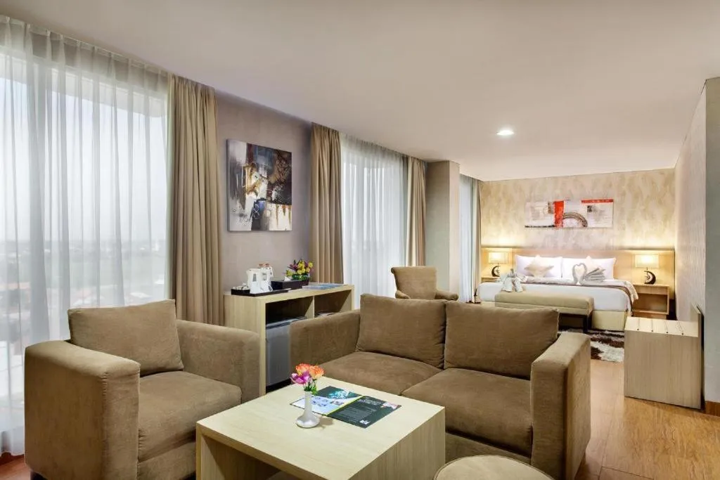 Living room, Bed in Days Hotel & Suites by Wyndham Jakarta Airport