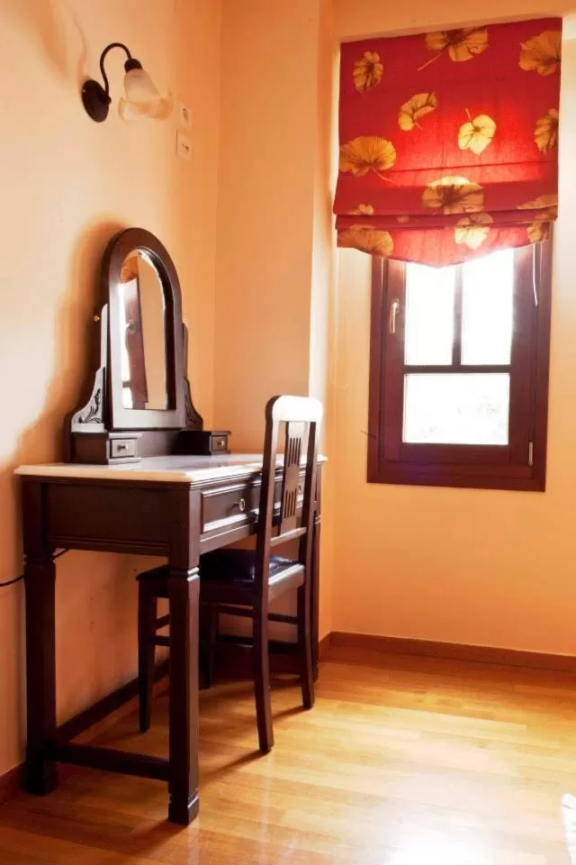 Decorative detail in Hotel Kynaitha