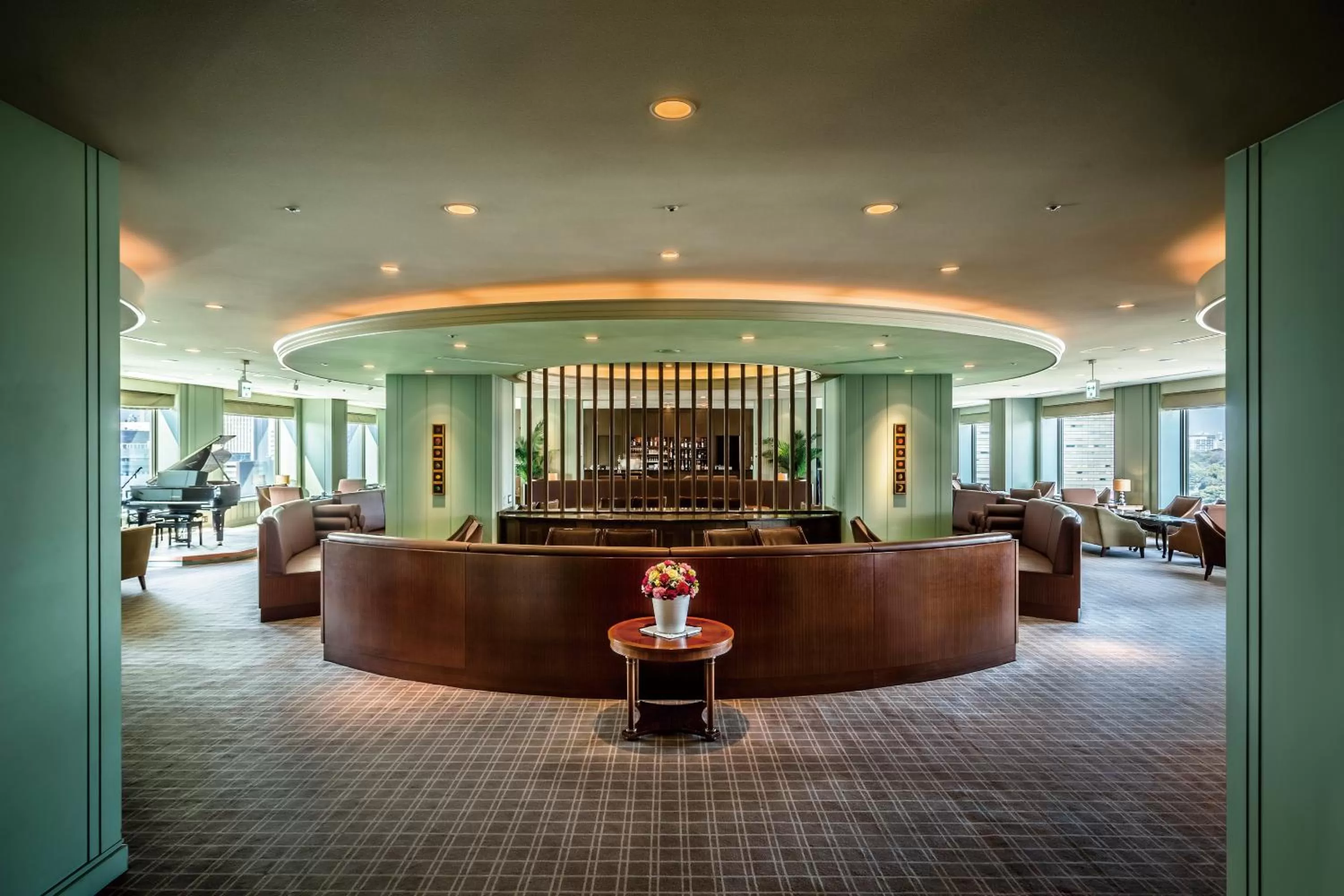 Lounge or bar in Imperial Hotel Tokyo