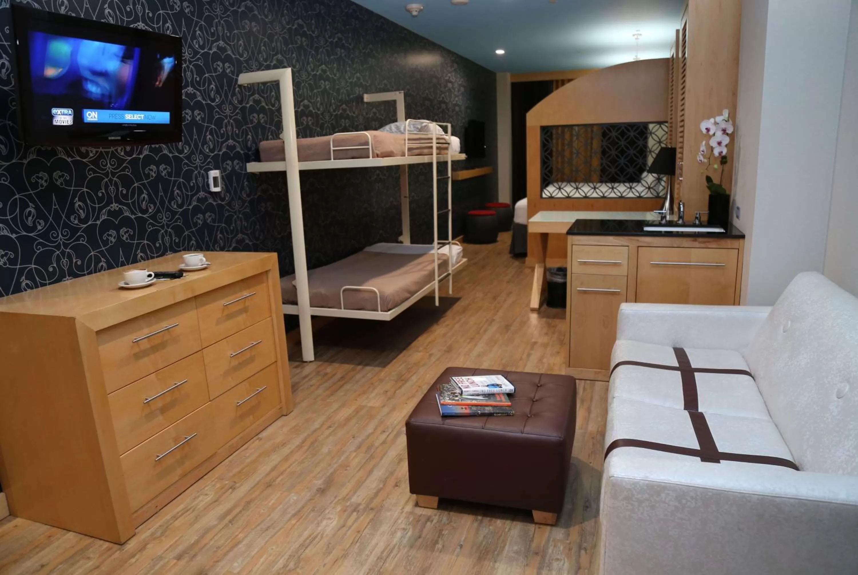 Photo of the whole room, Bed in TRYP by Wyndham New York City Times Square - Midtown