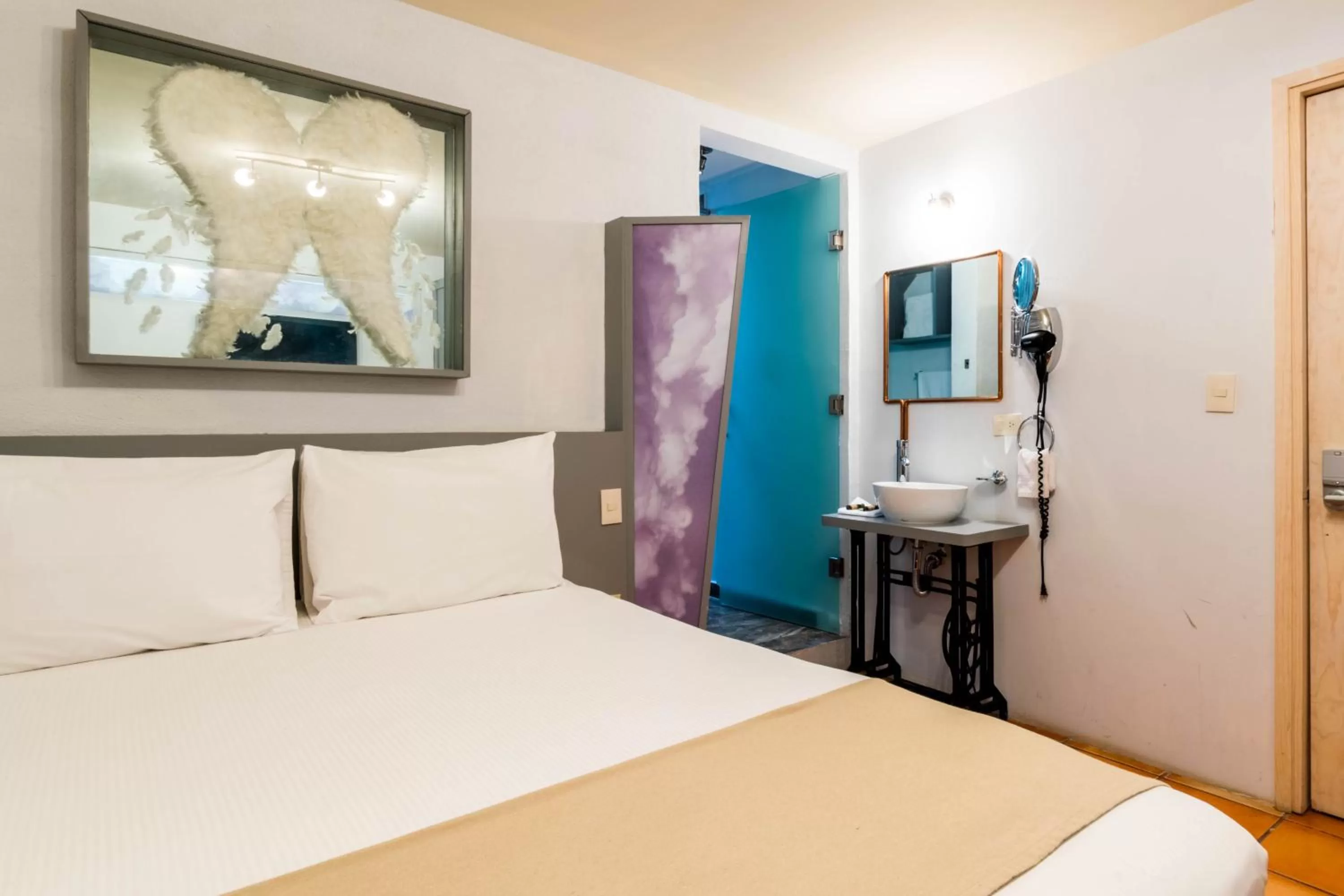 Photo of the whole room, Bed in Hotel Damiana Boutique