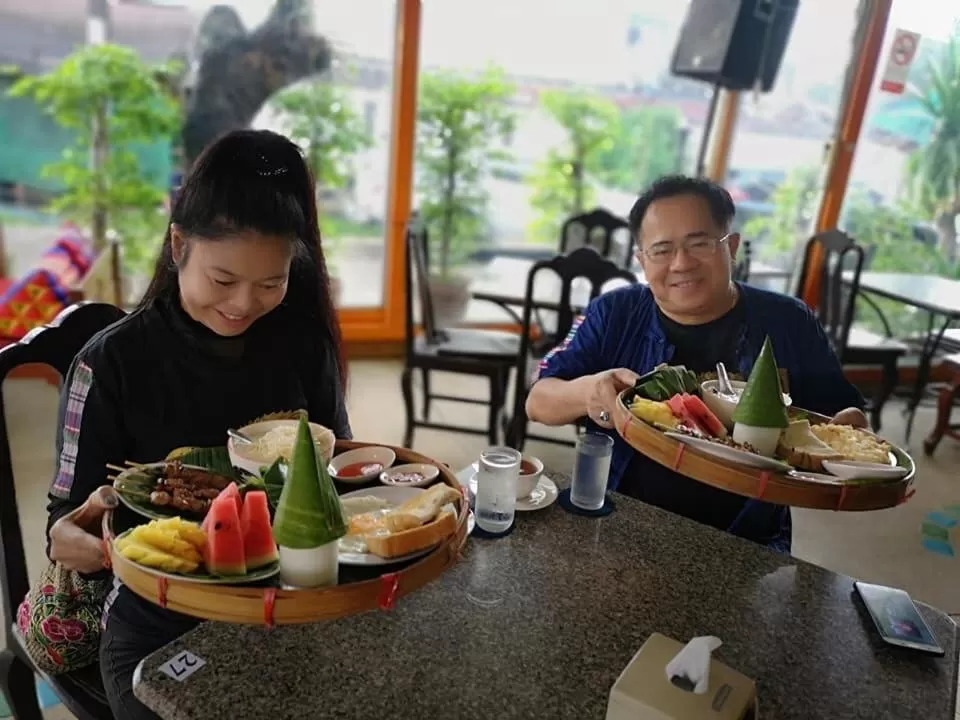 Restaurant/places to eat in SABUN-NGA HOSTEL