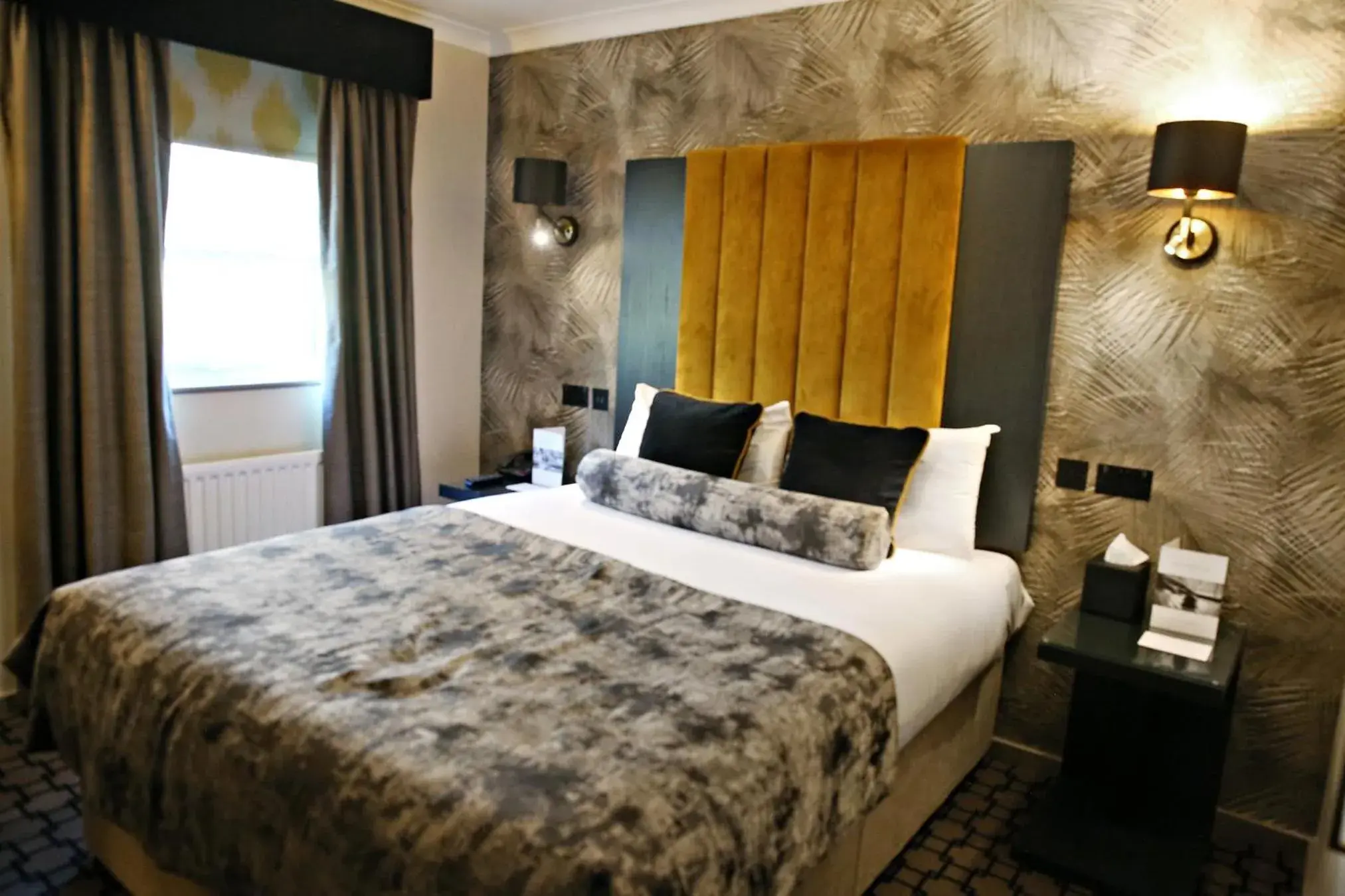 Accessible Double Room in Denham Grove Accessible Double Room in Denham Grove