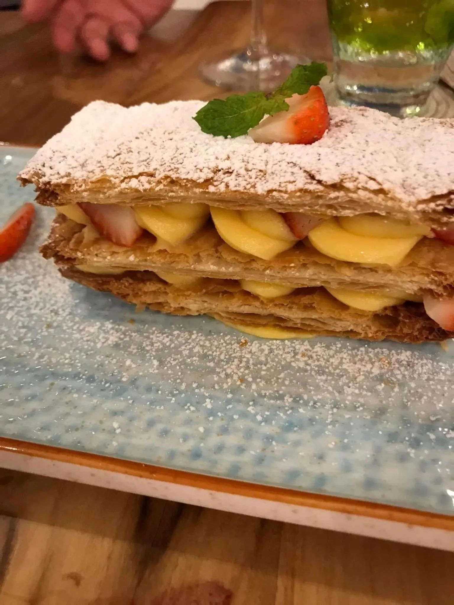 Restaurant/places to eat in Coral Inn