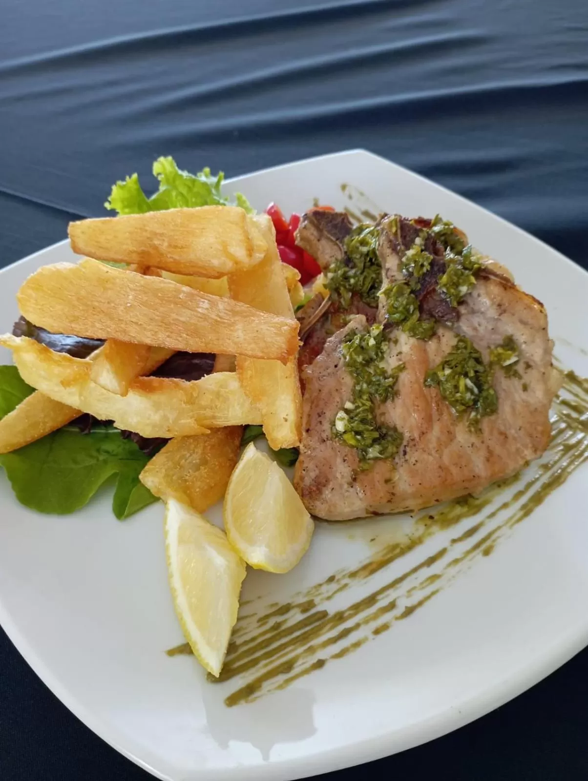 Food in Loi Suites Iguazu Hotel