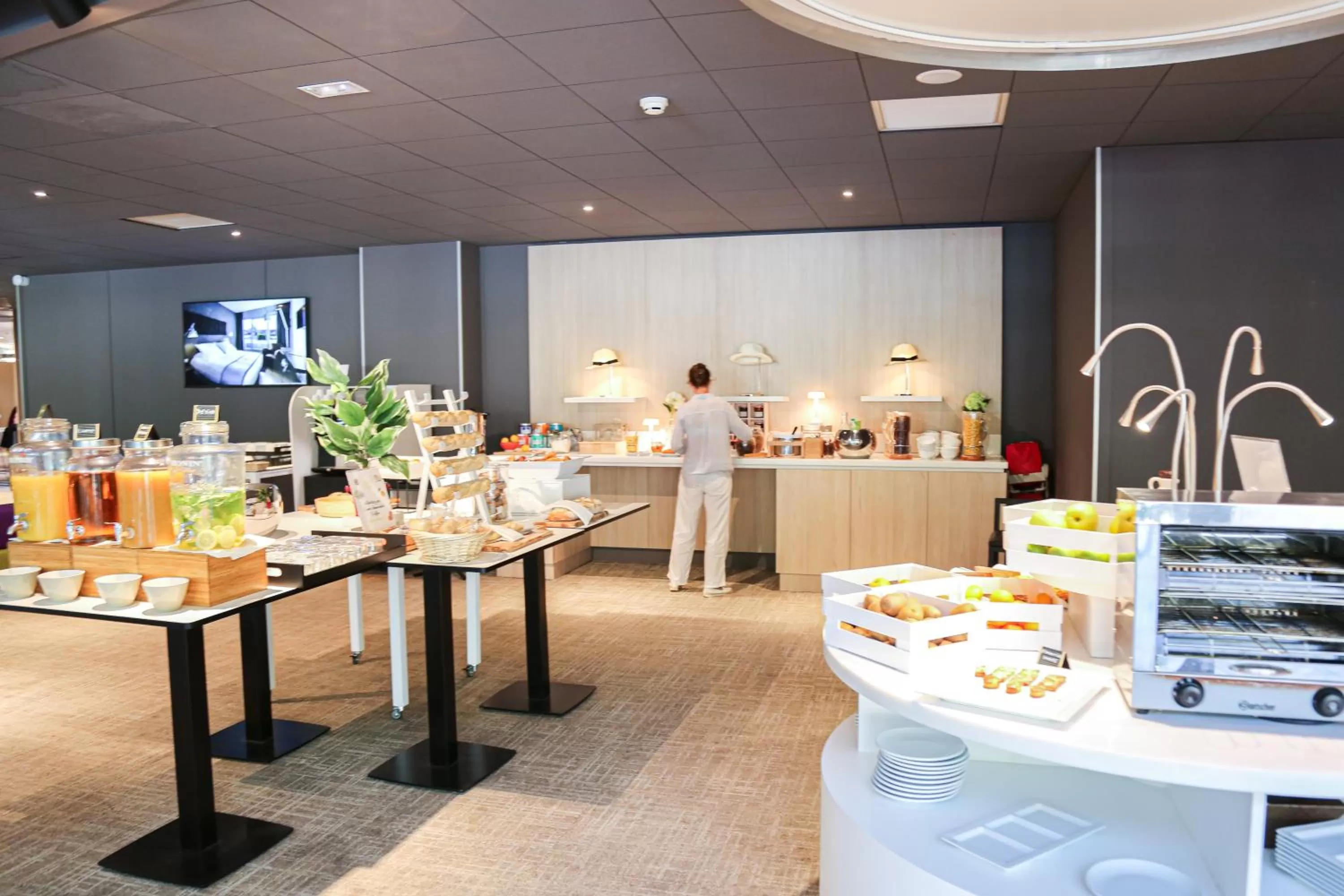 Breakfast in Novotel Resort & Spa Biarritz Anglet