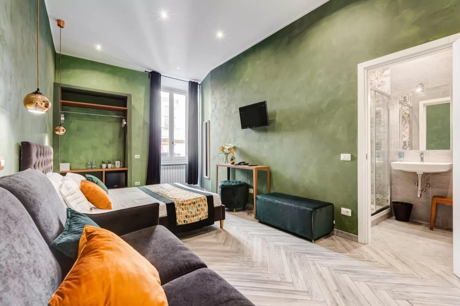 Bed in Ripetta Deluxe Suites