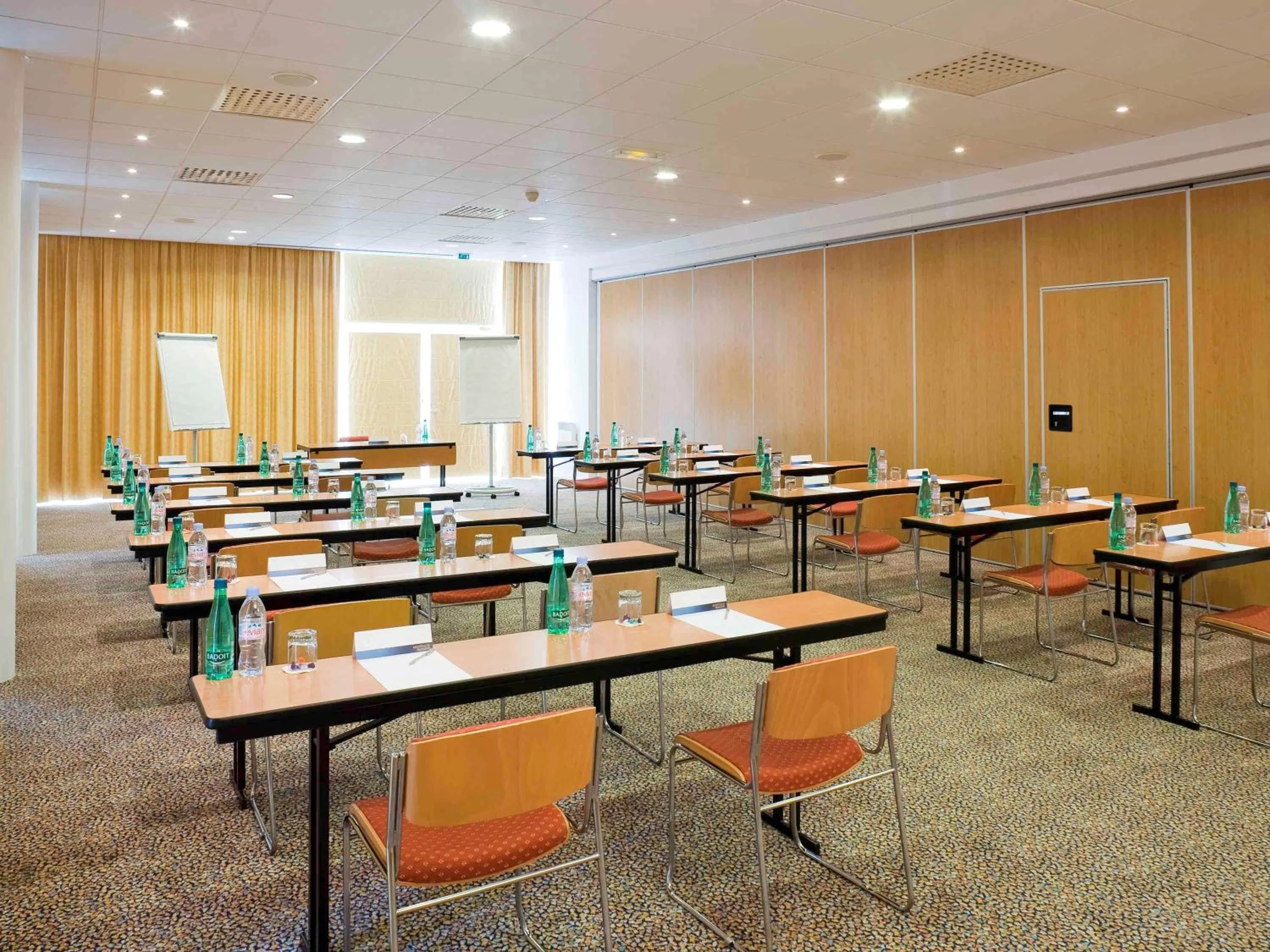 On site in Novotel Senart Golf De Greenparc