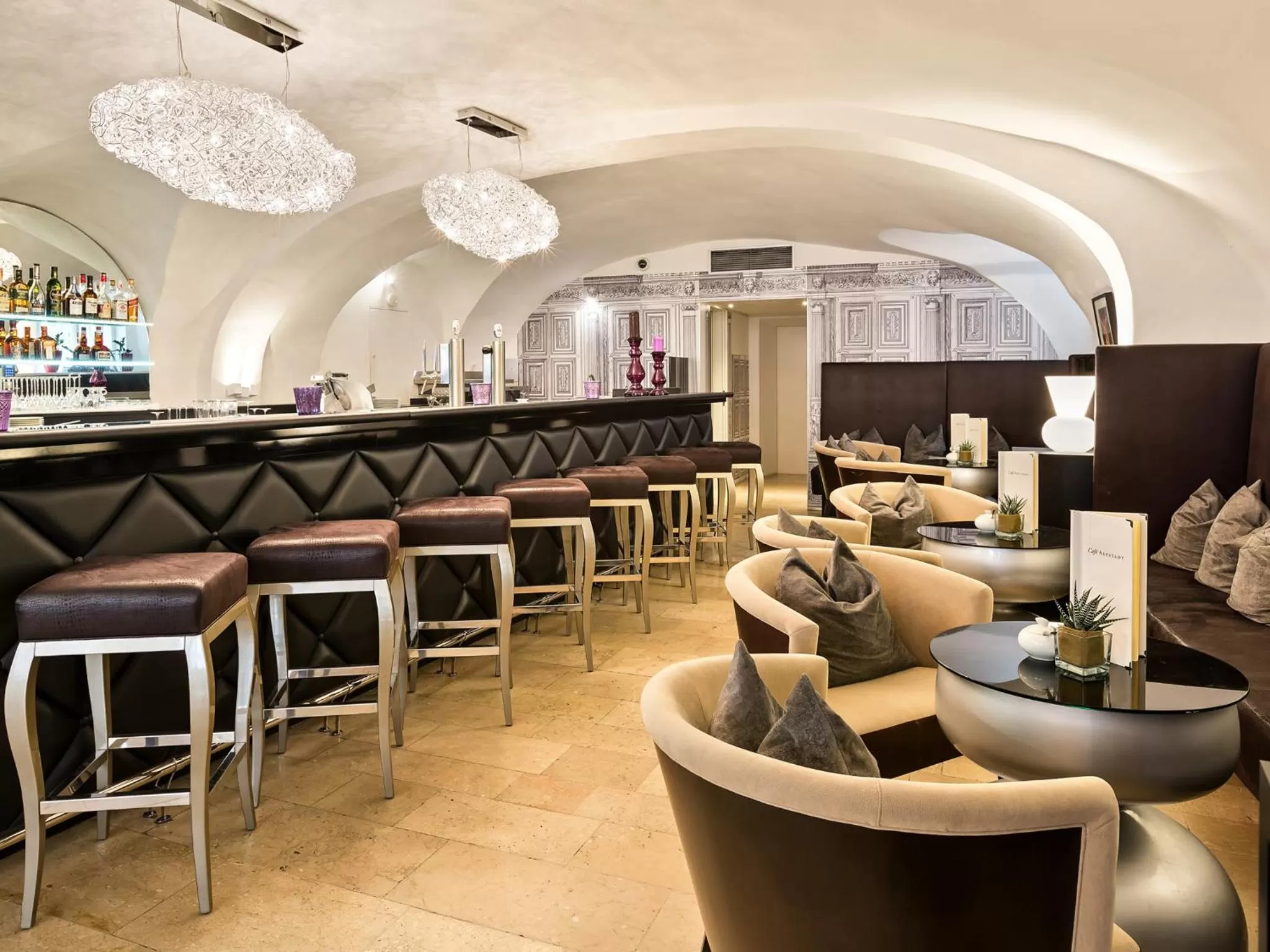 Lounge or bar in Radisson Blu Hotel Altstadt