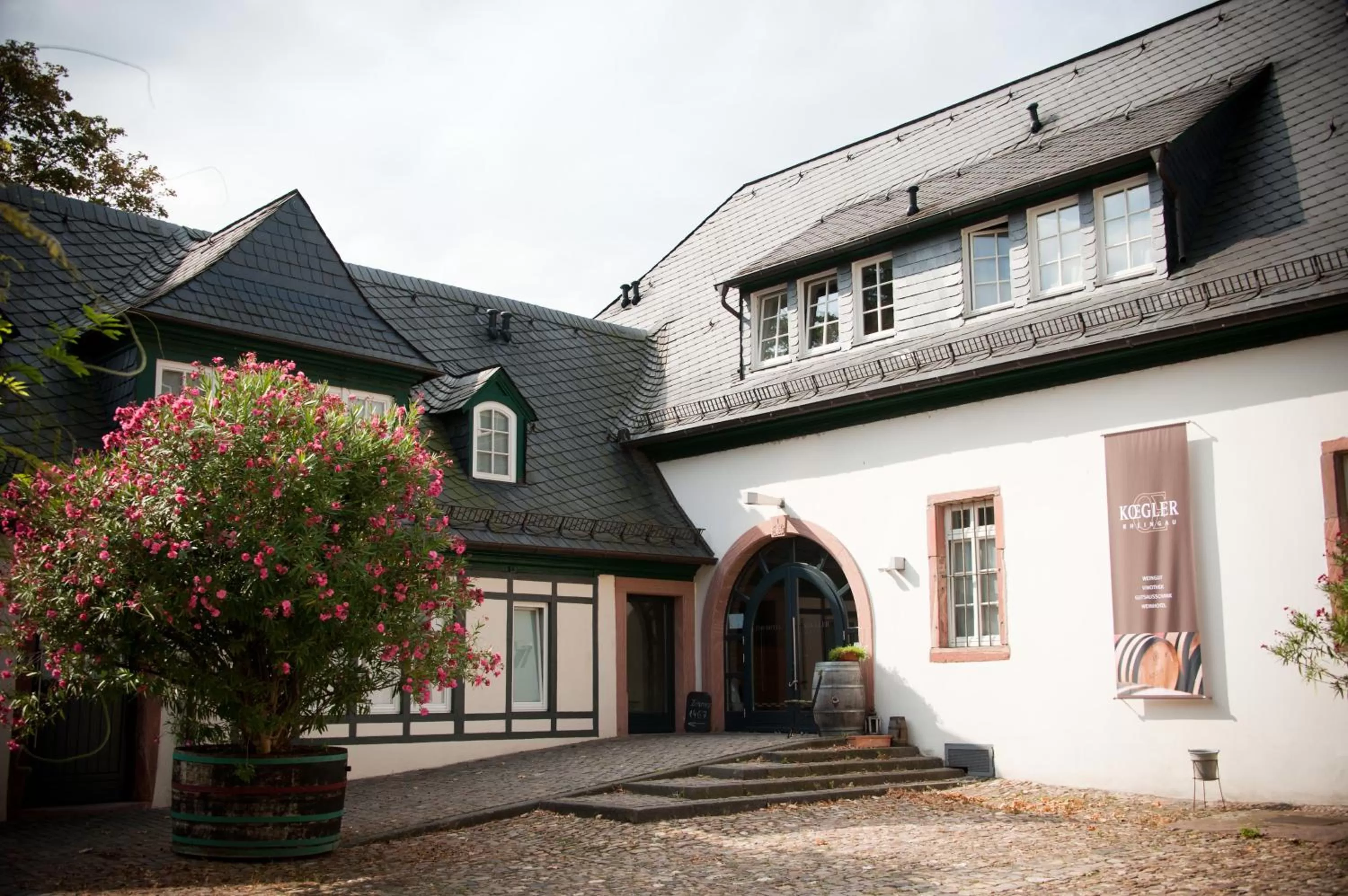Property building in Weinhotel Koegler