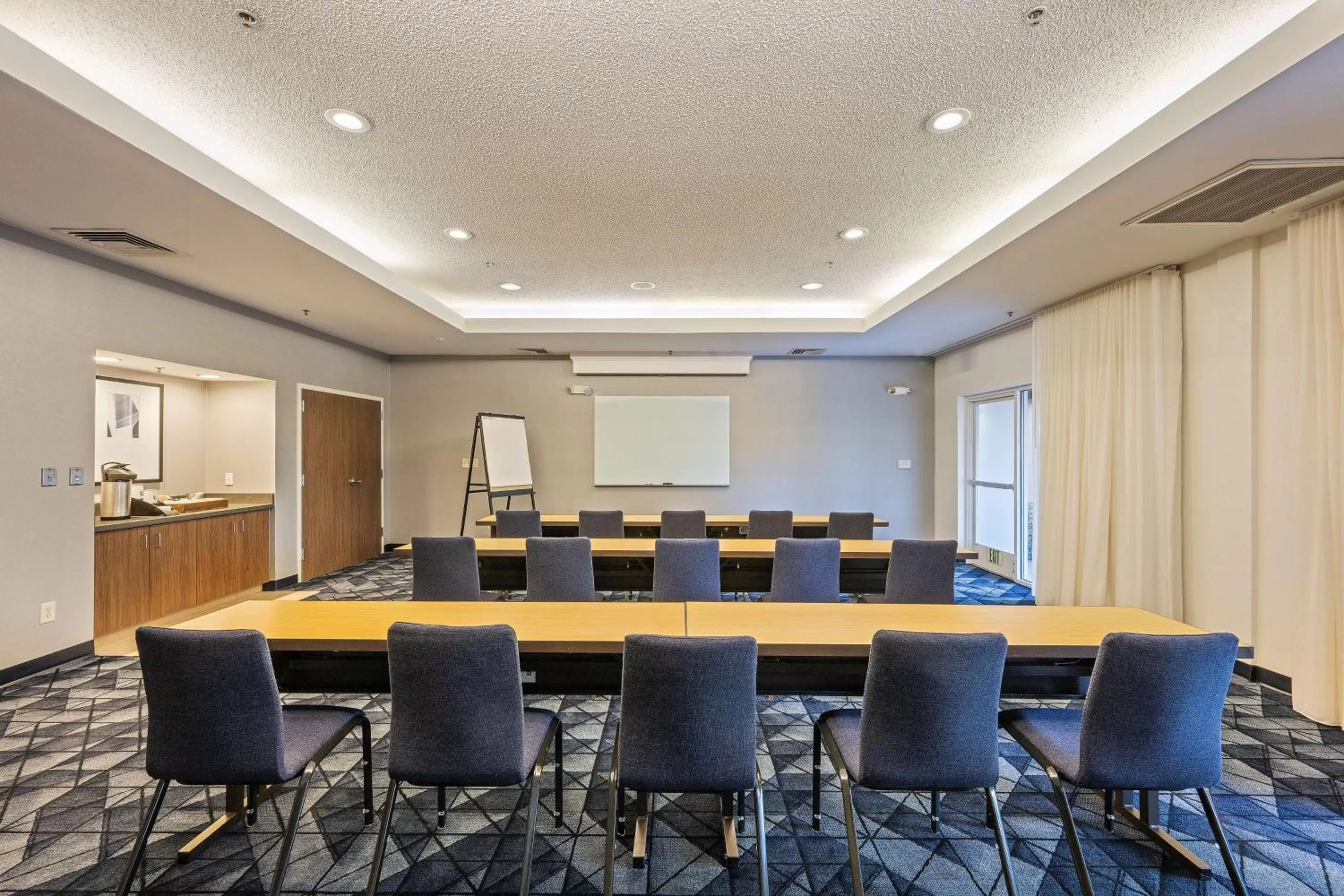 Meeting/conference room in Sonesta Select San Ramon