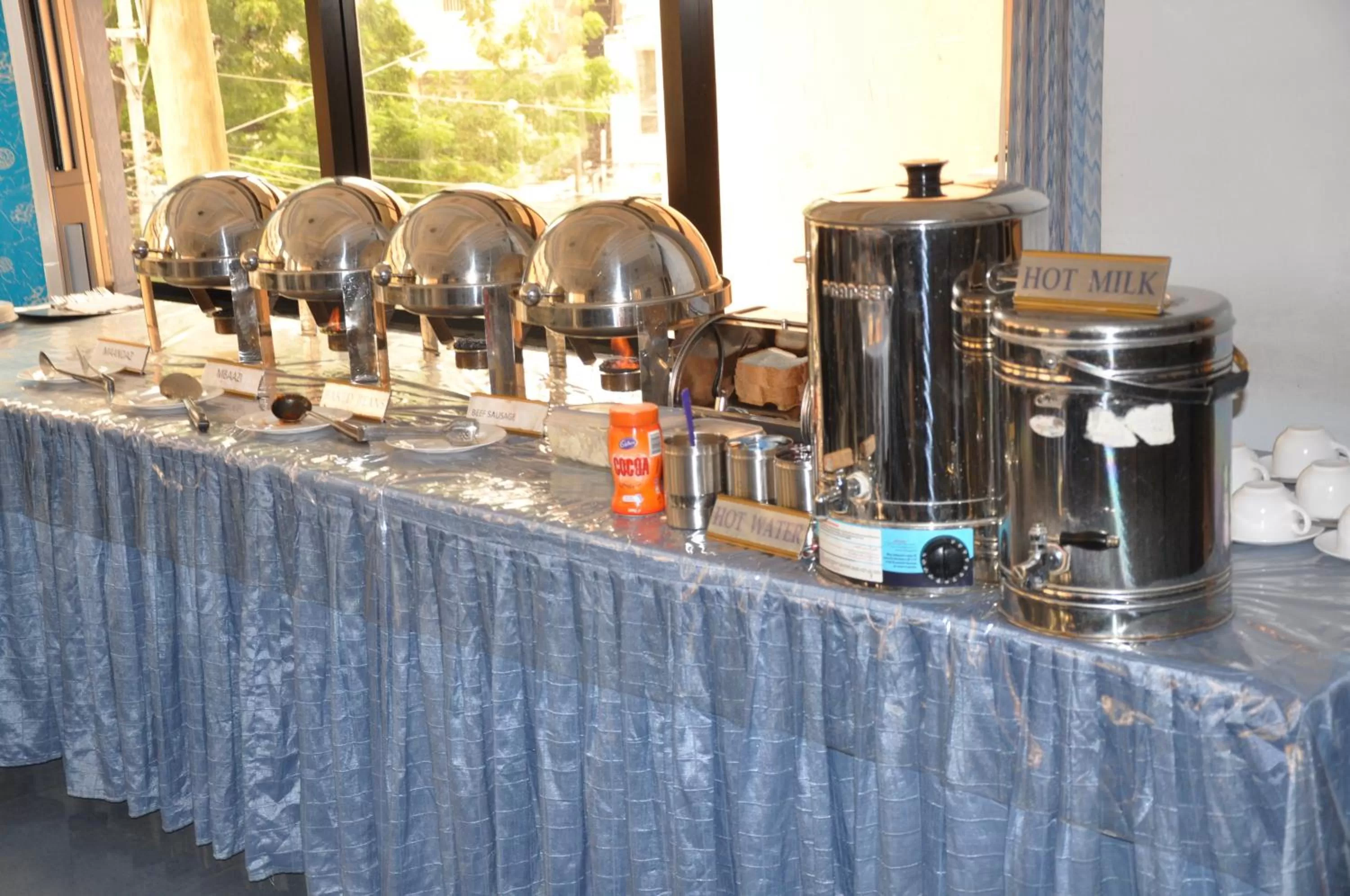 Restaurant/places to eat in Sleep Inn Hotel - City Centre