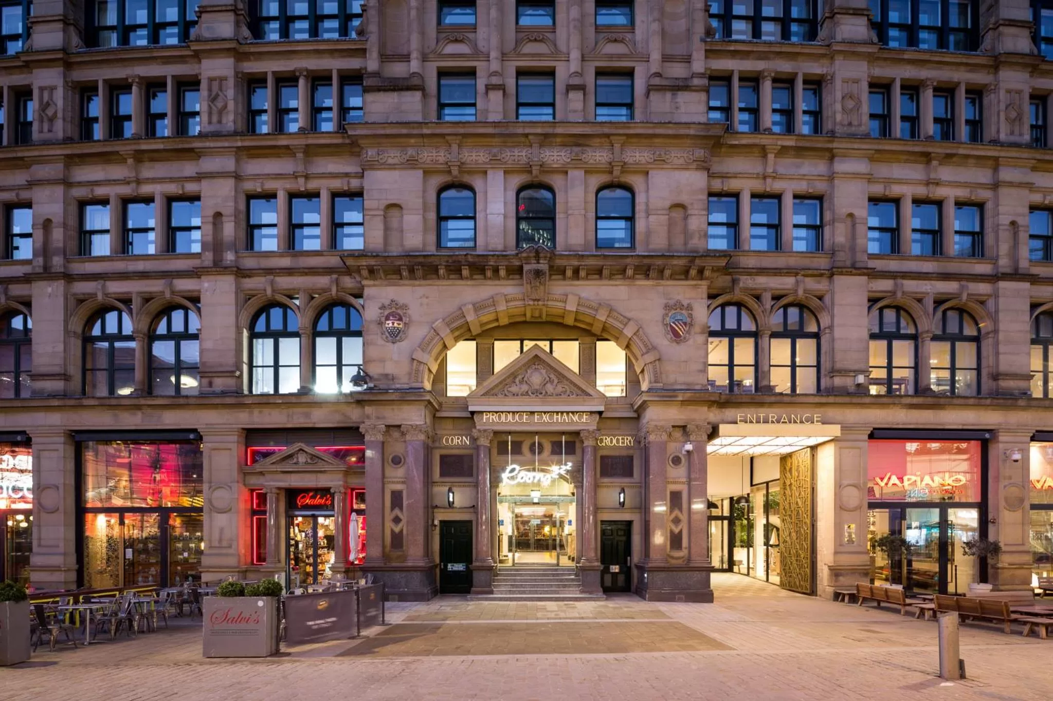 Facade/entrance in Roomzzz Manchester Victoria