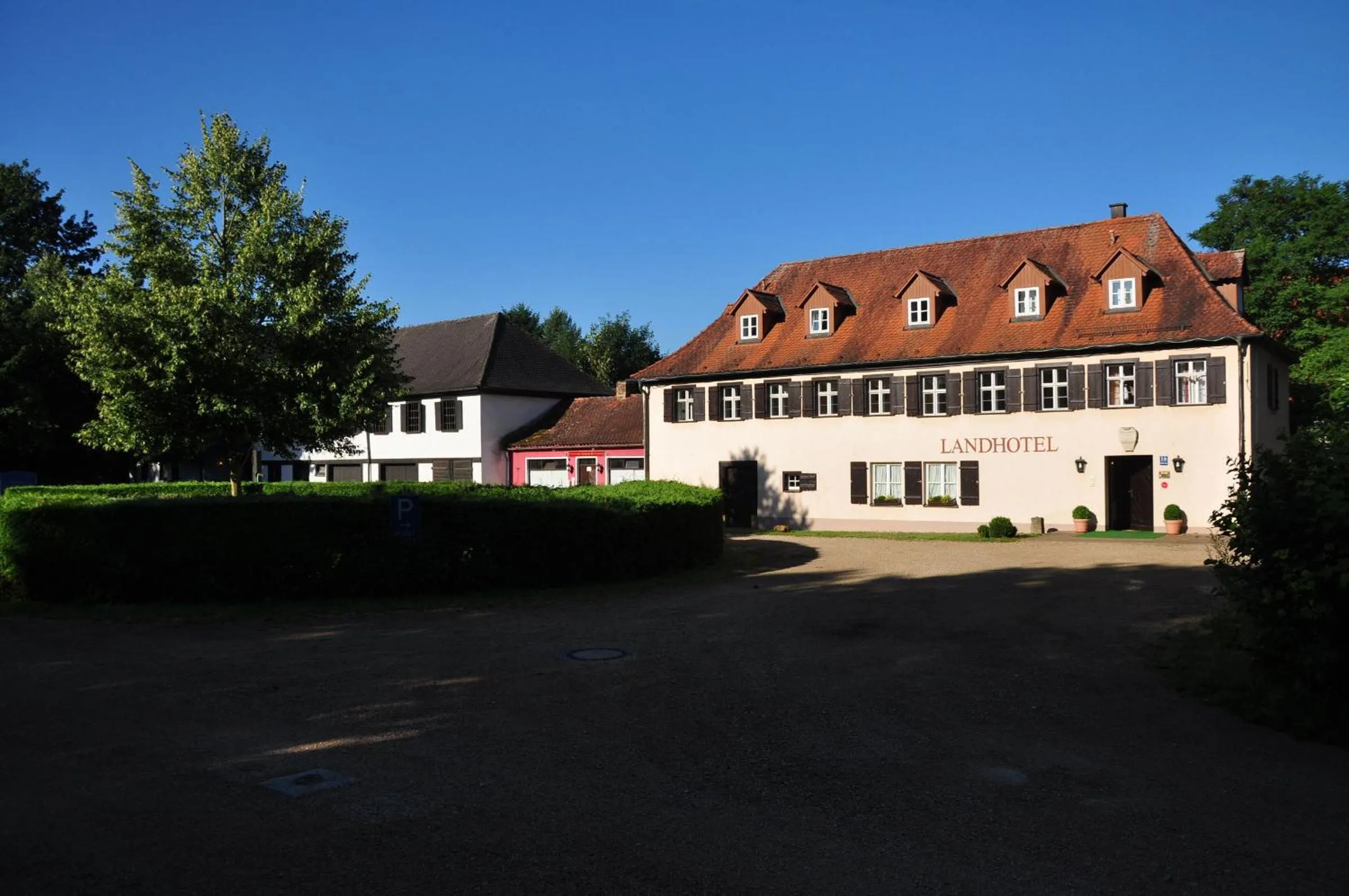 Facade/entrance in Landhotel Schloss Buttenheim