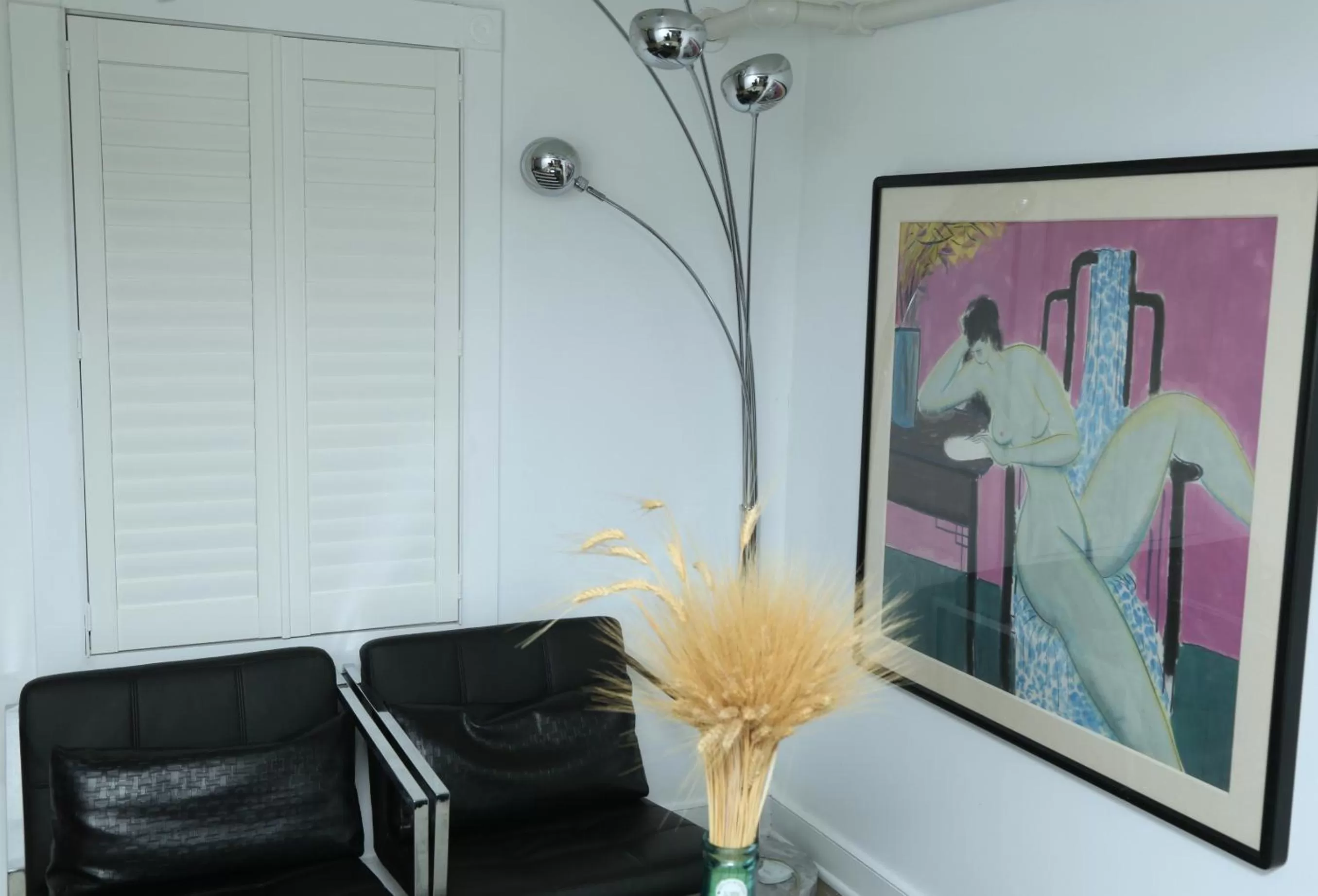 Decorative detail in Harpoon House