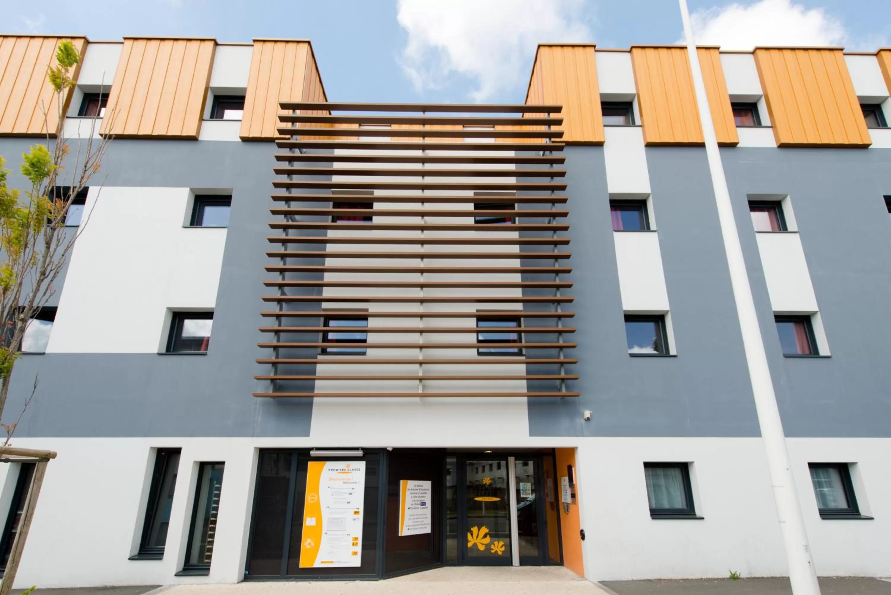 Property building in Première Classe La Rochelle Centre - Les Minimes