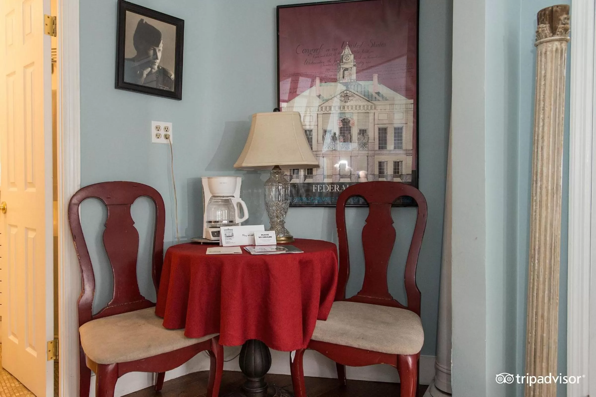 Seating area in Incentra Village Hotel