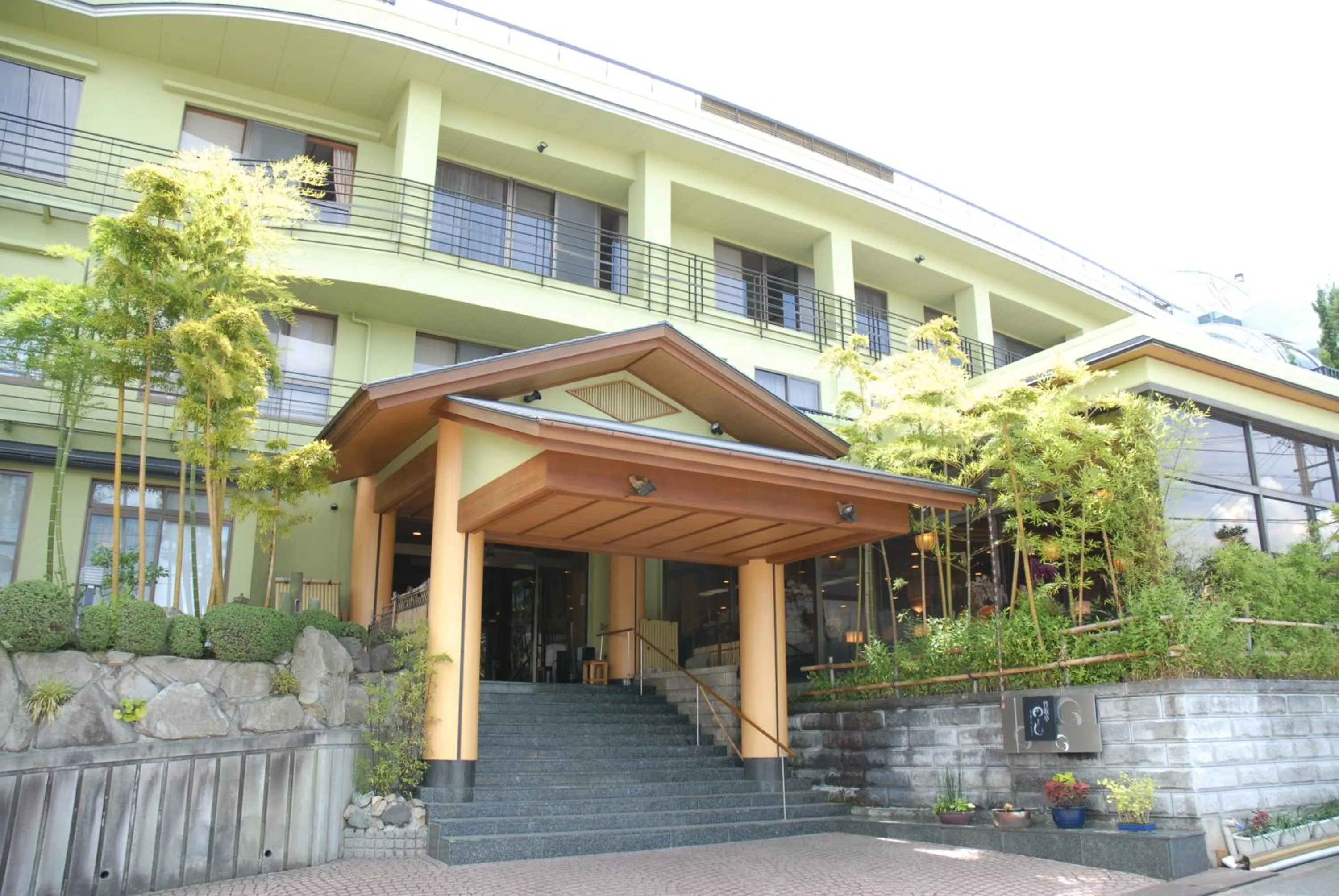 Property building in Arima Onsen Taketoritei Maruyama