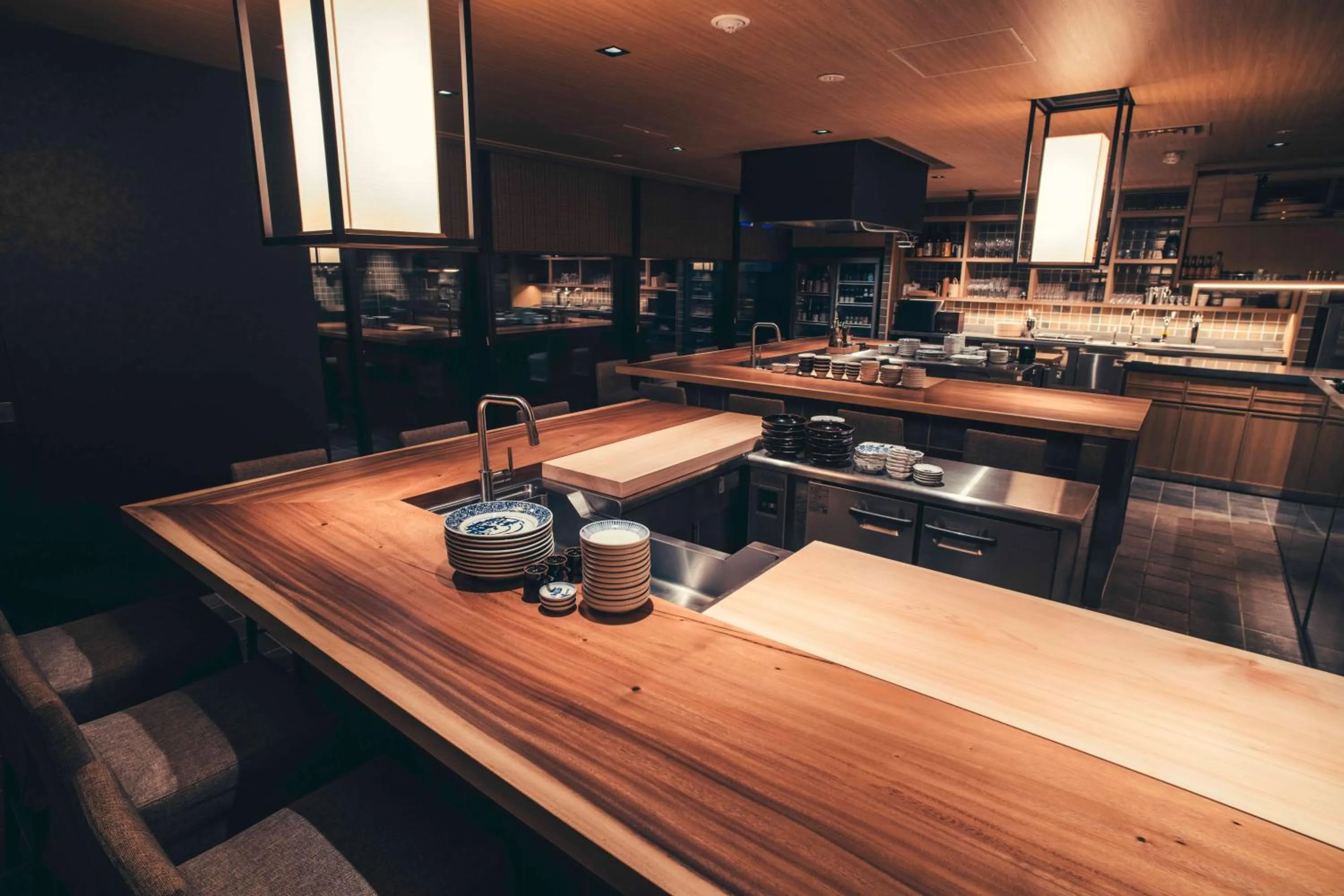 Restaurant/places to eat in THE AOYAMA GRAND HOTEL