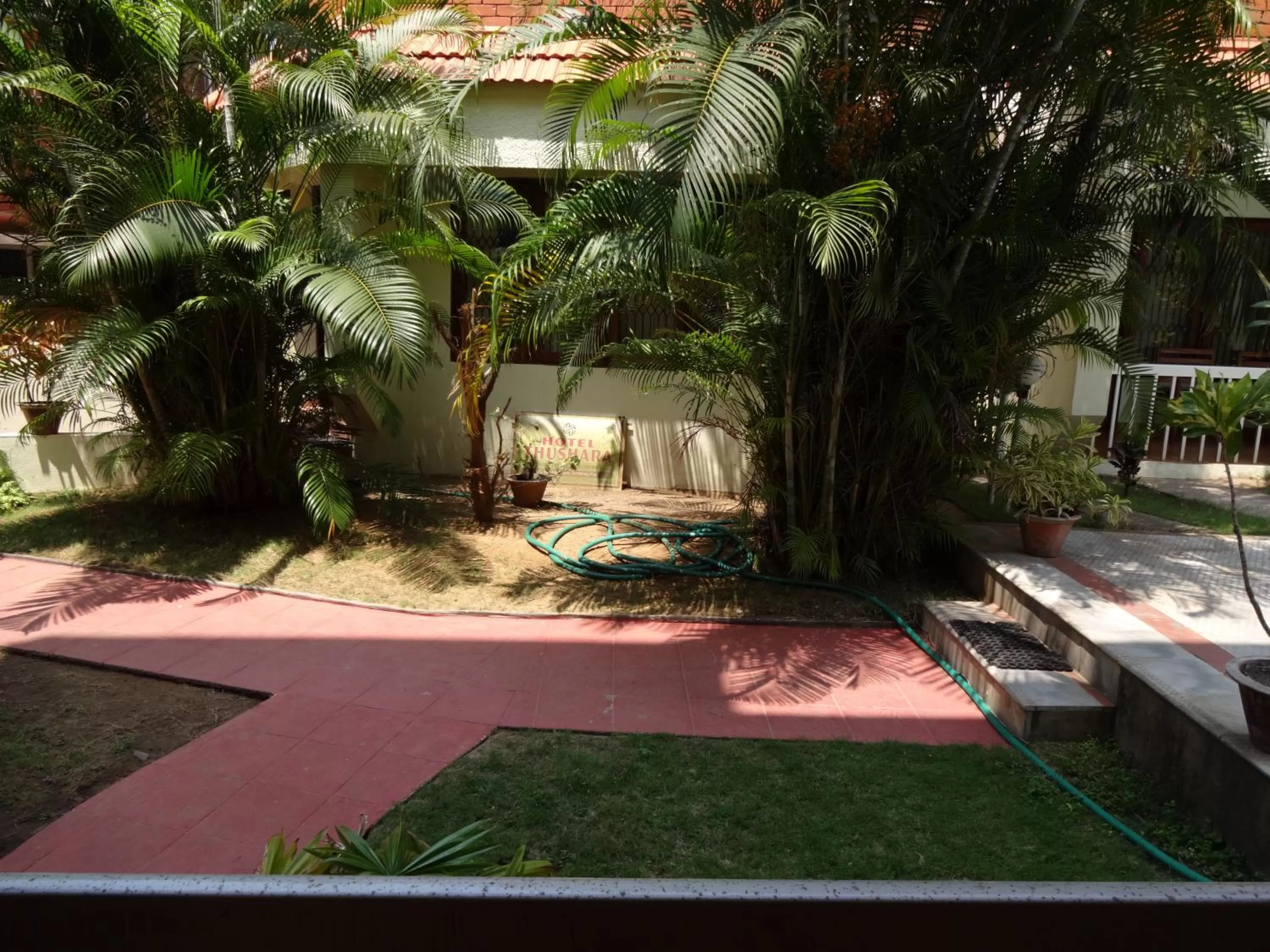 Garden in Hotel Thushara