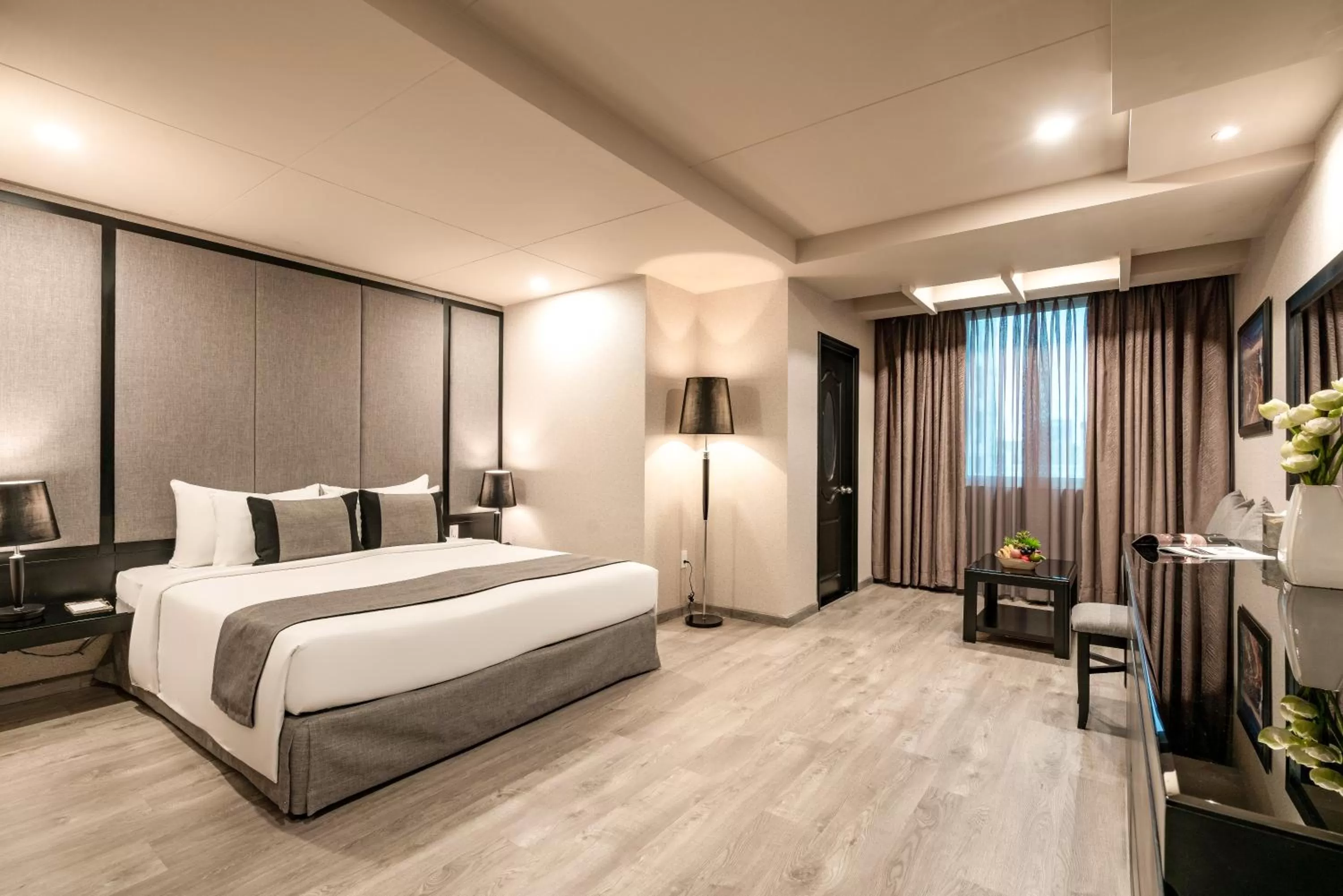 Bedroom, Bed in Paragon Saigon Hotel