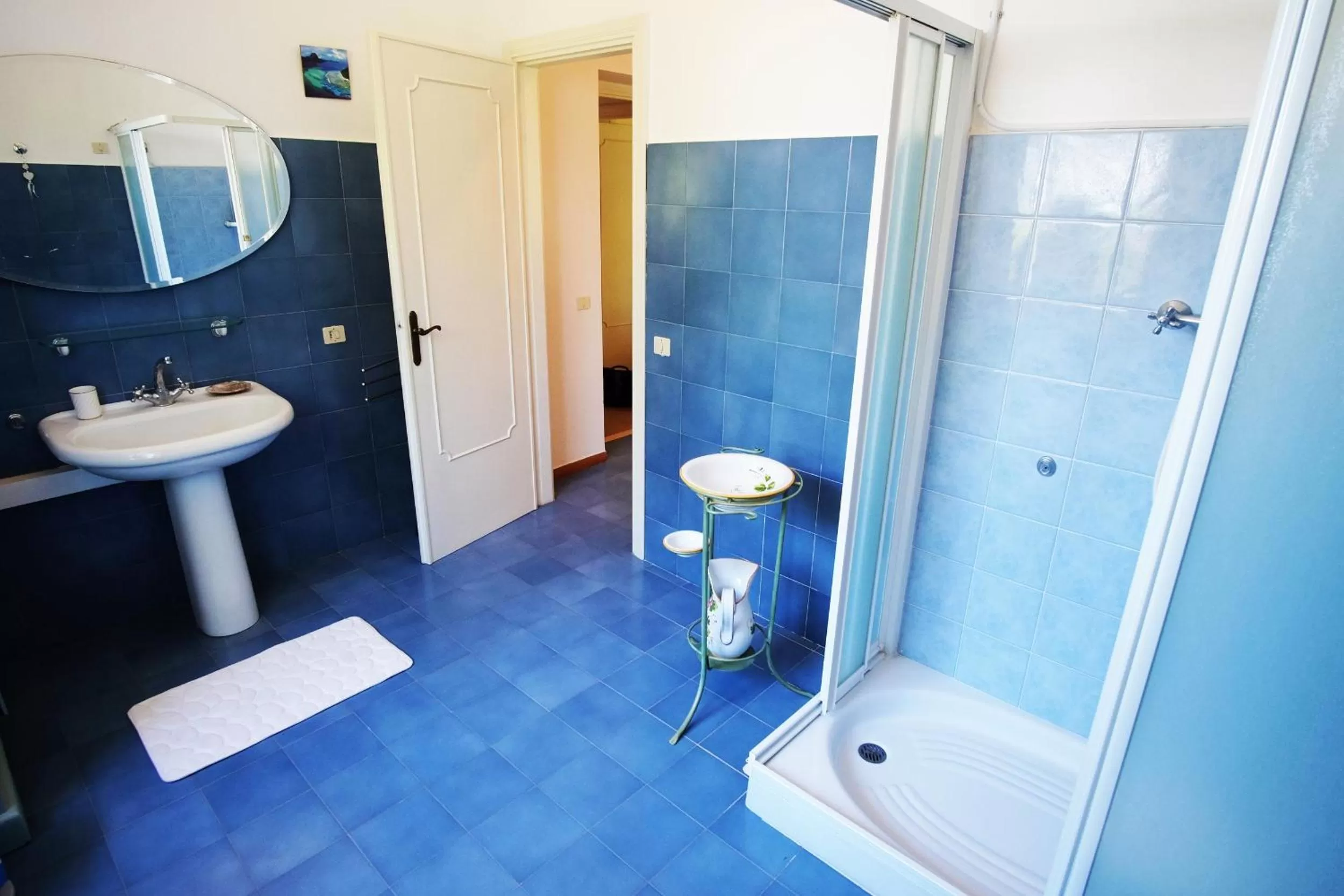 Shower, Bathroom in Bed and Breakfast Romantica Evasione