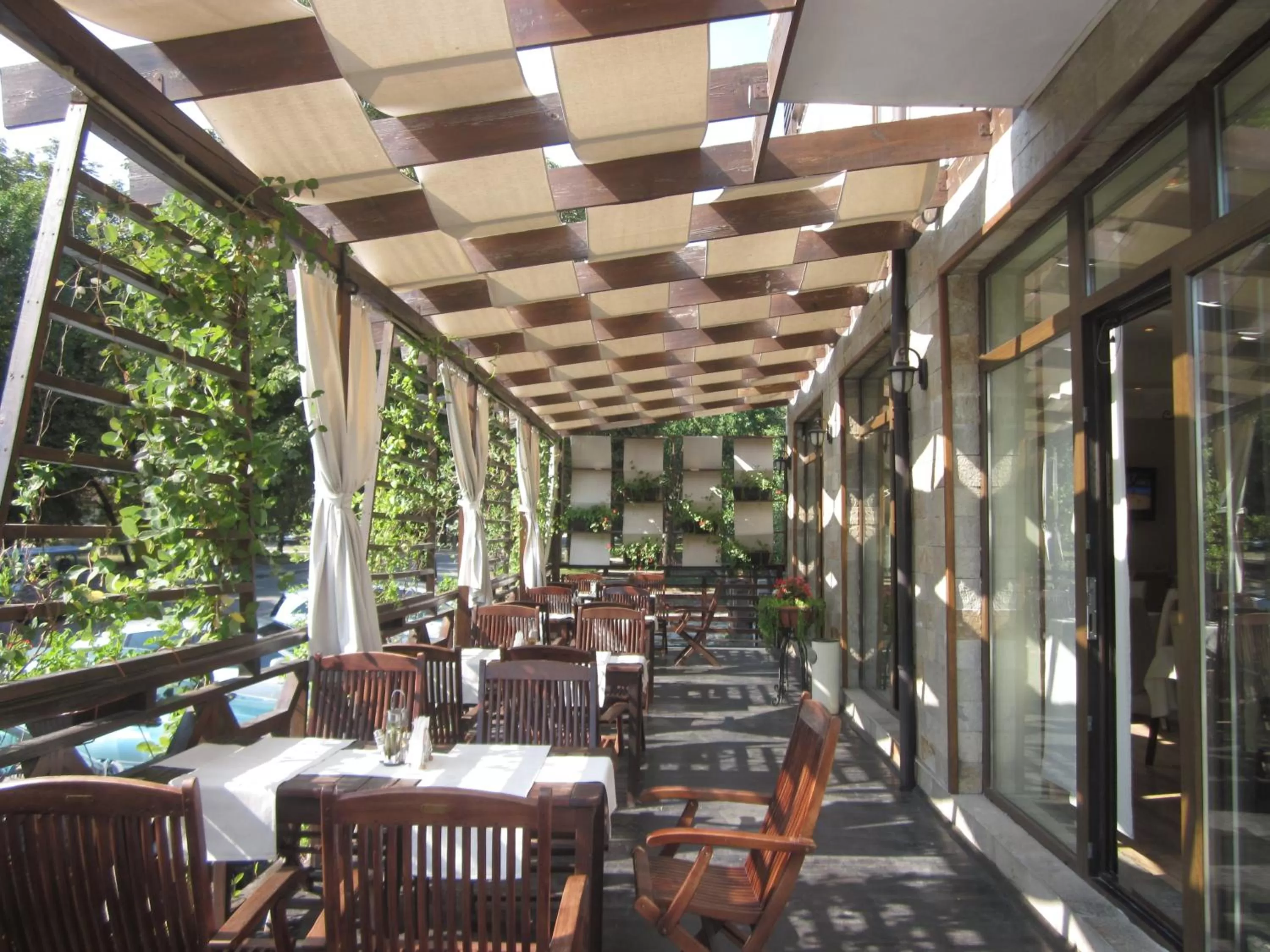 Restaurant/Places to Eat in Spa Hotel Kleptuza