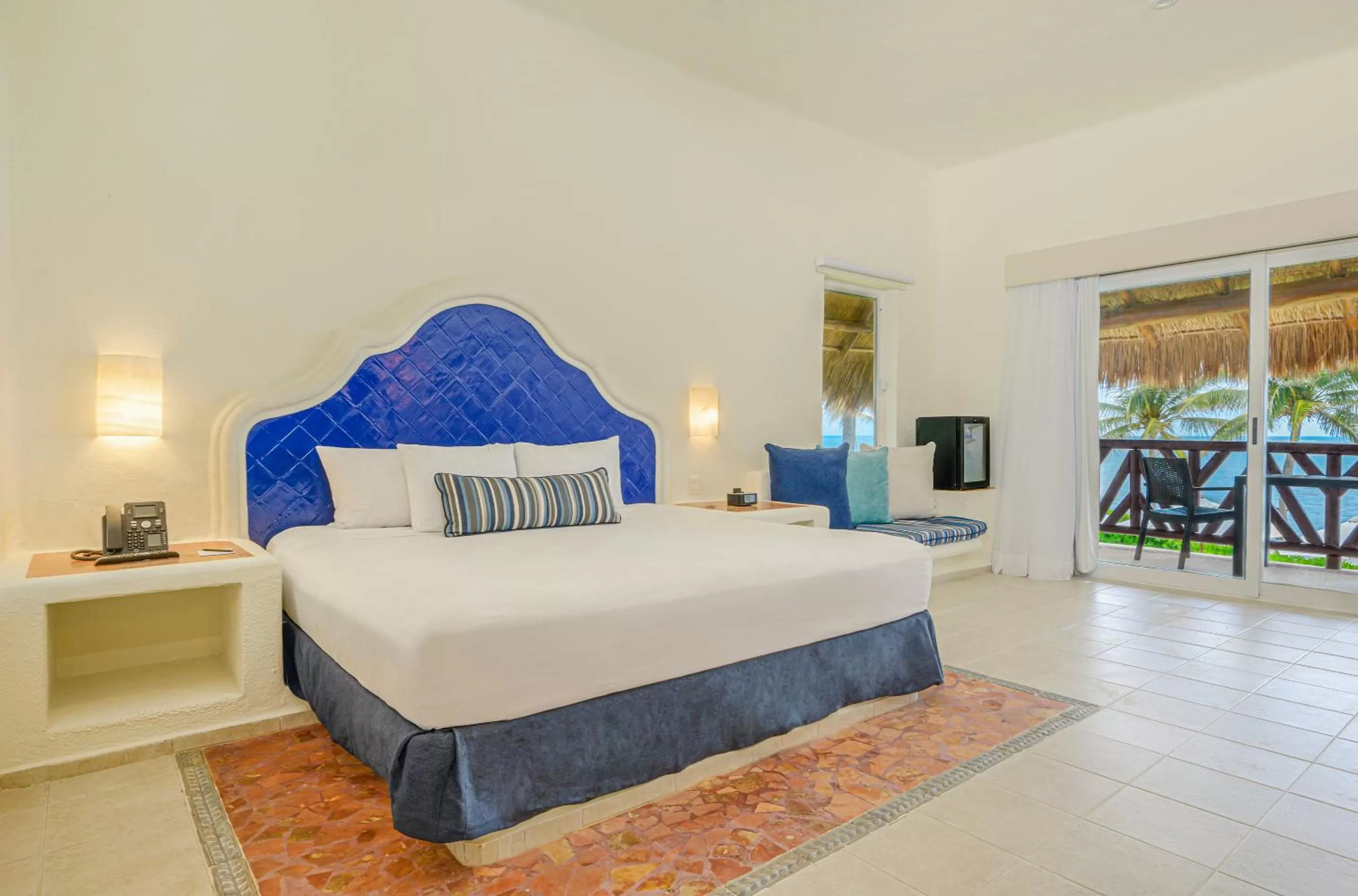 Bed in Desire Riviera Maya Pearl Resort All Inclusive - Couples Only