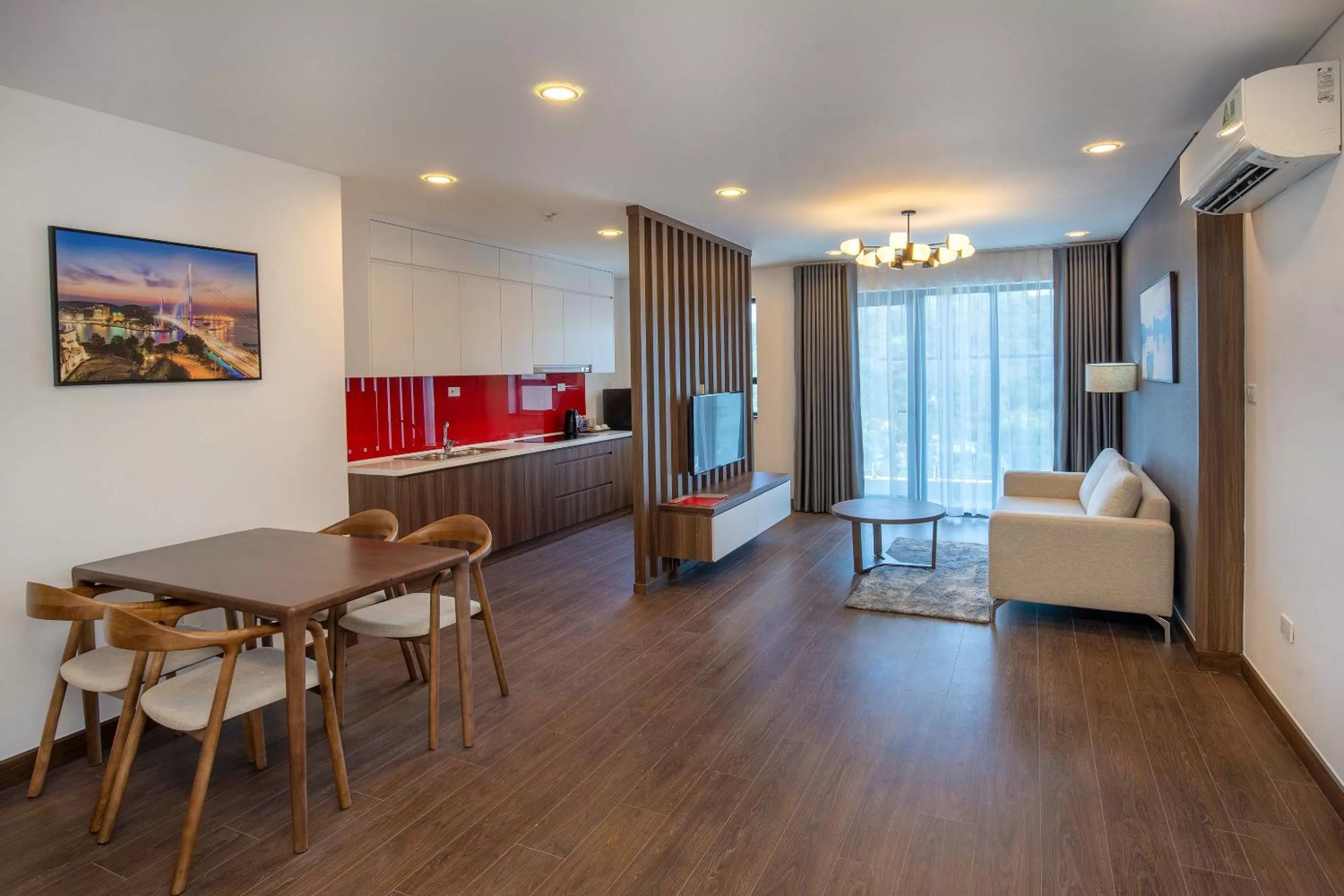 Living room in Ramada Hotel & Suites by Wyndham Halong Bay View