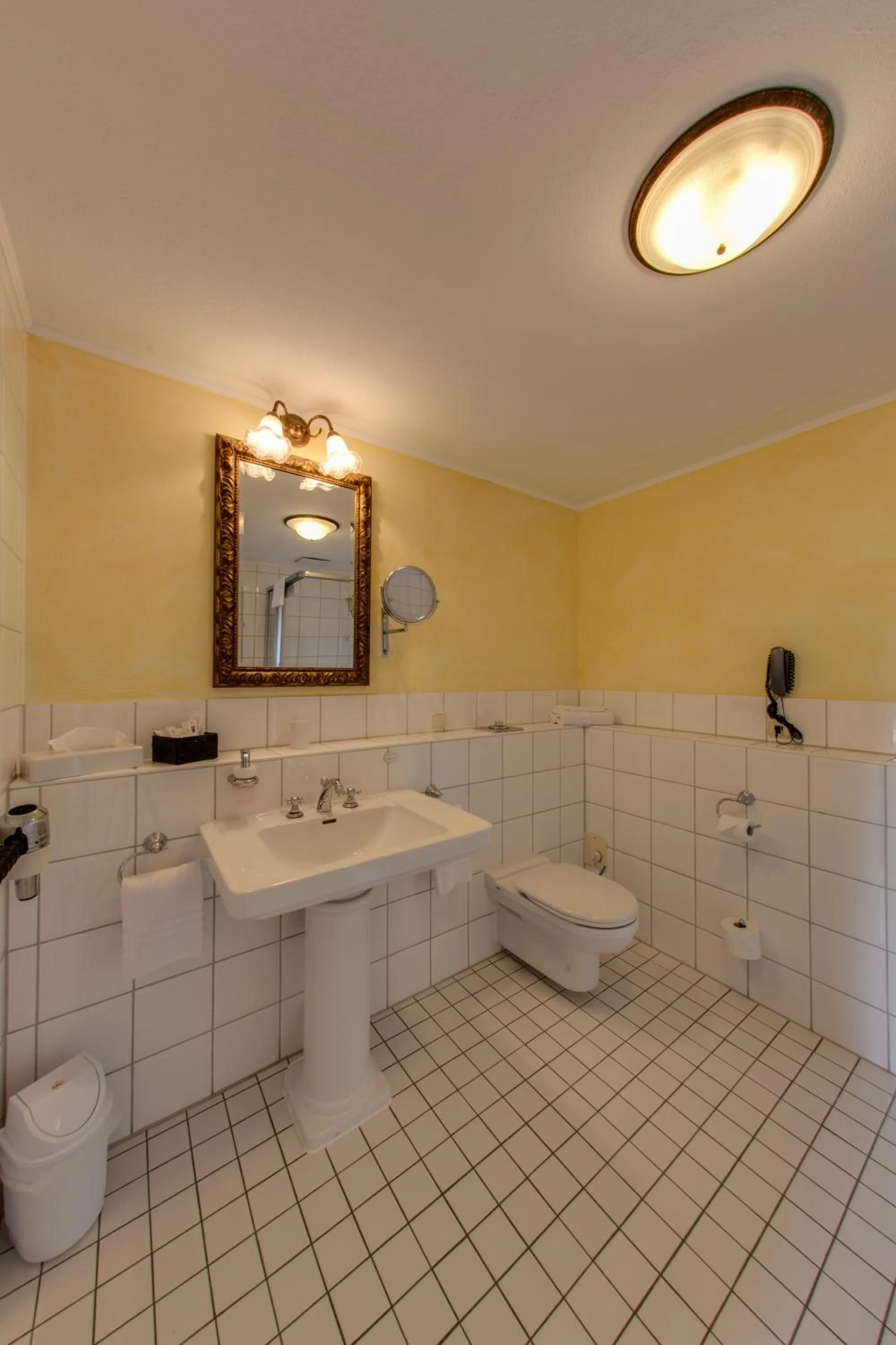 Comfort Double Room in Hotel Landhaus Milser