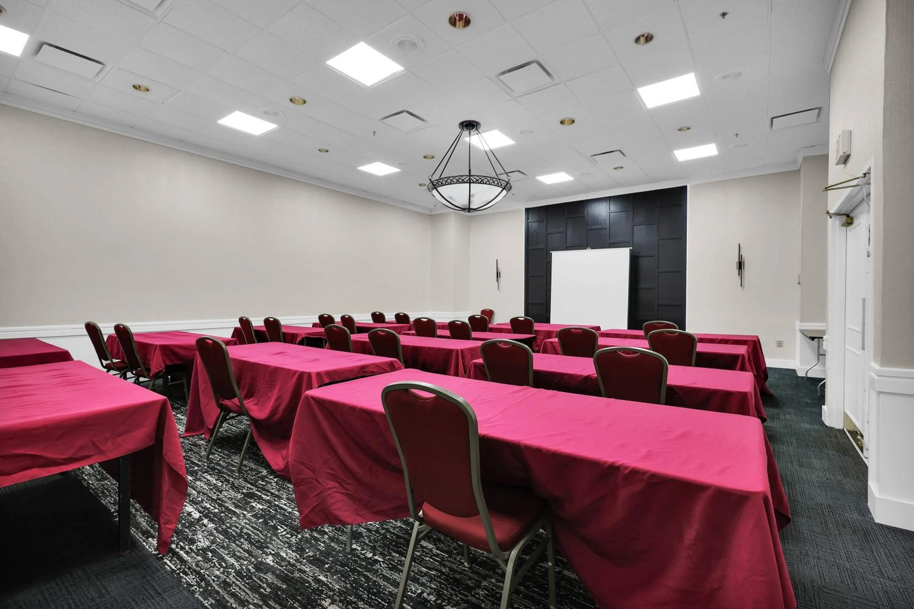 Banquet/Function facilities in Ramada by Wyndham Jacksonville I-95 by Butler Blvd