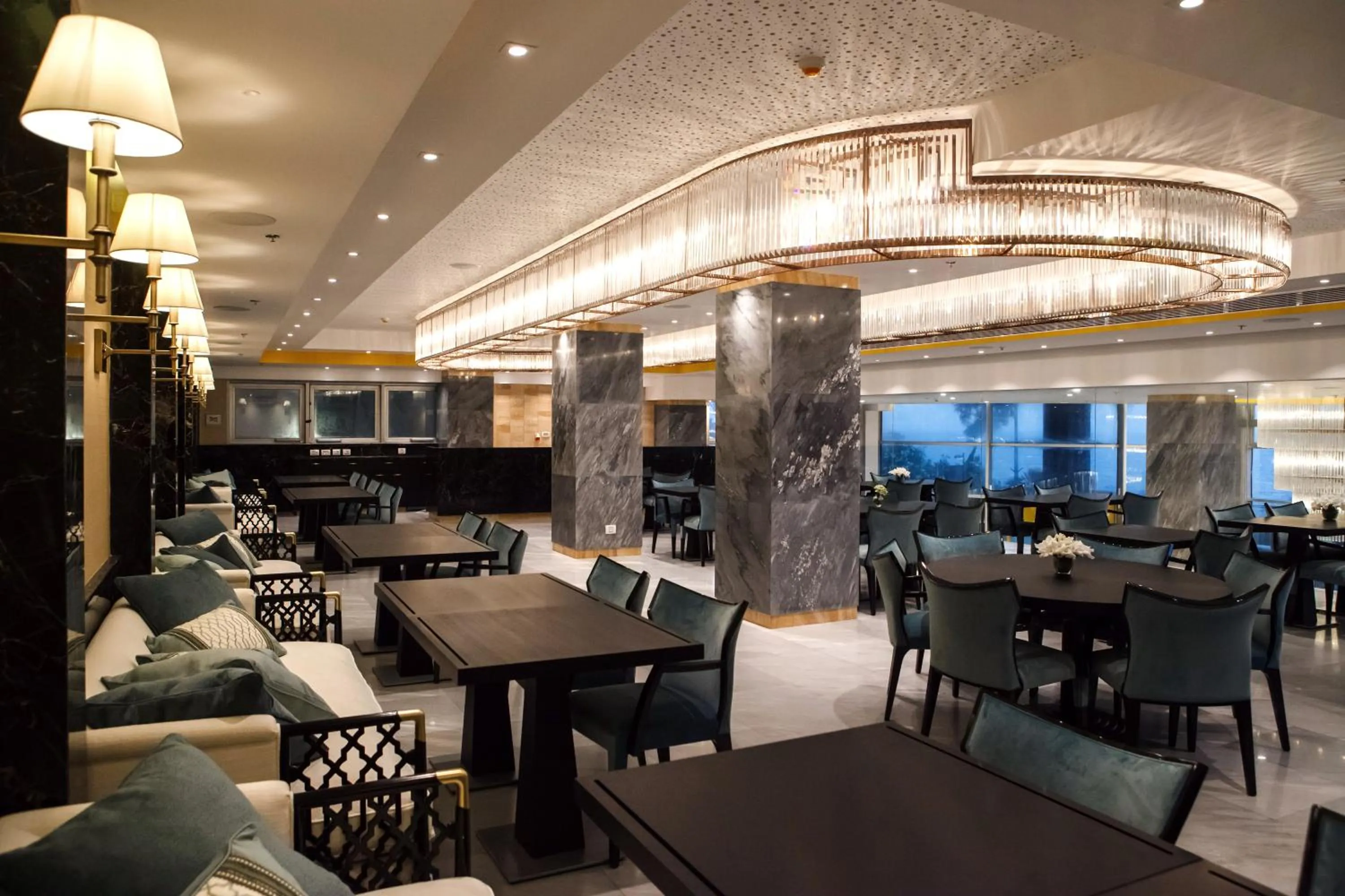 Restaurant/places to eat in Medi Terre Boutique Hotel - By Saida Hotels